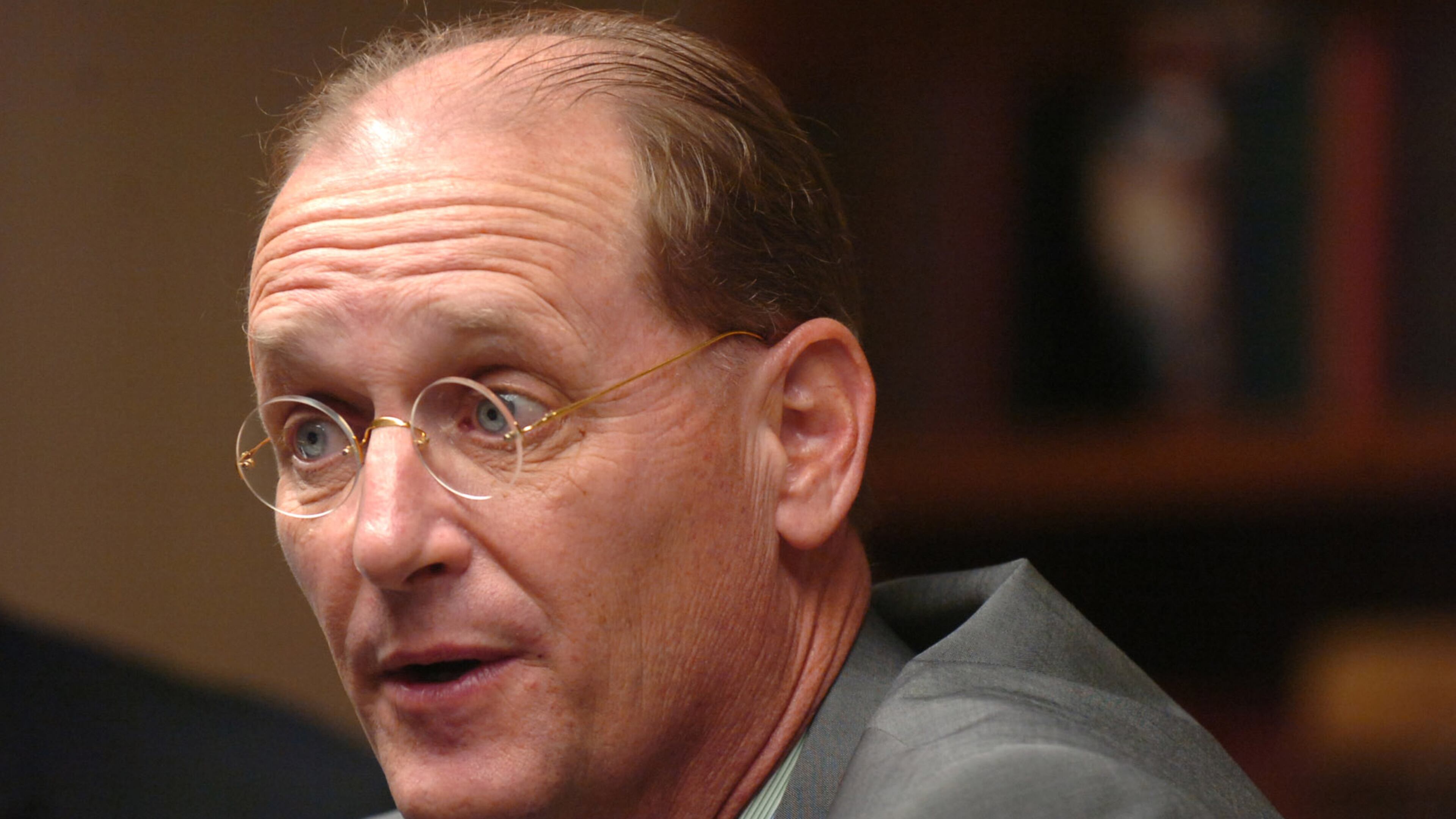 090429 ATLANTA Six months into consummation of Delta's merger with Northwest, Delta's CEO Richard Anderson extols the progress made, but its an unfinished job (they still need federal approval to combine flight operations, maintenance, schedules, etc.) and faces big issues ahead, including labor issues, swine flu, battles to keep Northwest frequent flyers and the blustery battle to win favorable terms in a new lease deal with the city of Atlanta. KENT D. JOHNSON / kdjohnson@AJC.COM Richard Anderson, CEO of Delta Air Lines. Kent D. Johnson, kdjohnson@ajc.com