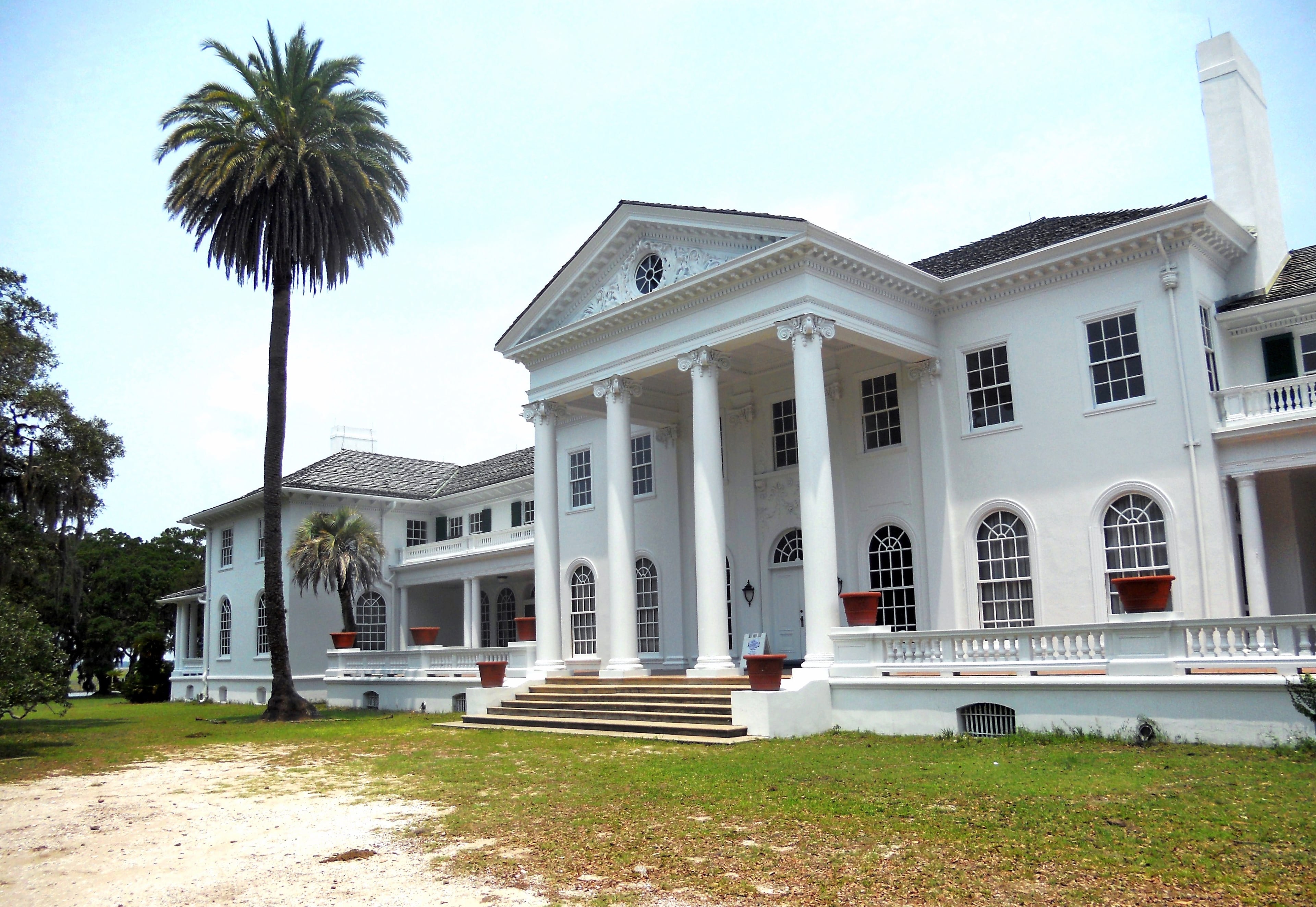 Built by Lucy Carnegie in 1898 for one of her sons, Plum Orchard mansion is a main draw on Cumberland. The National Park Service now offers daily tours of the elegant, 35-room Georgian revival manor.