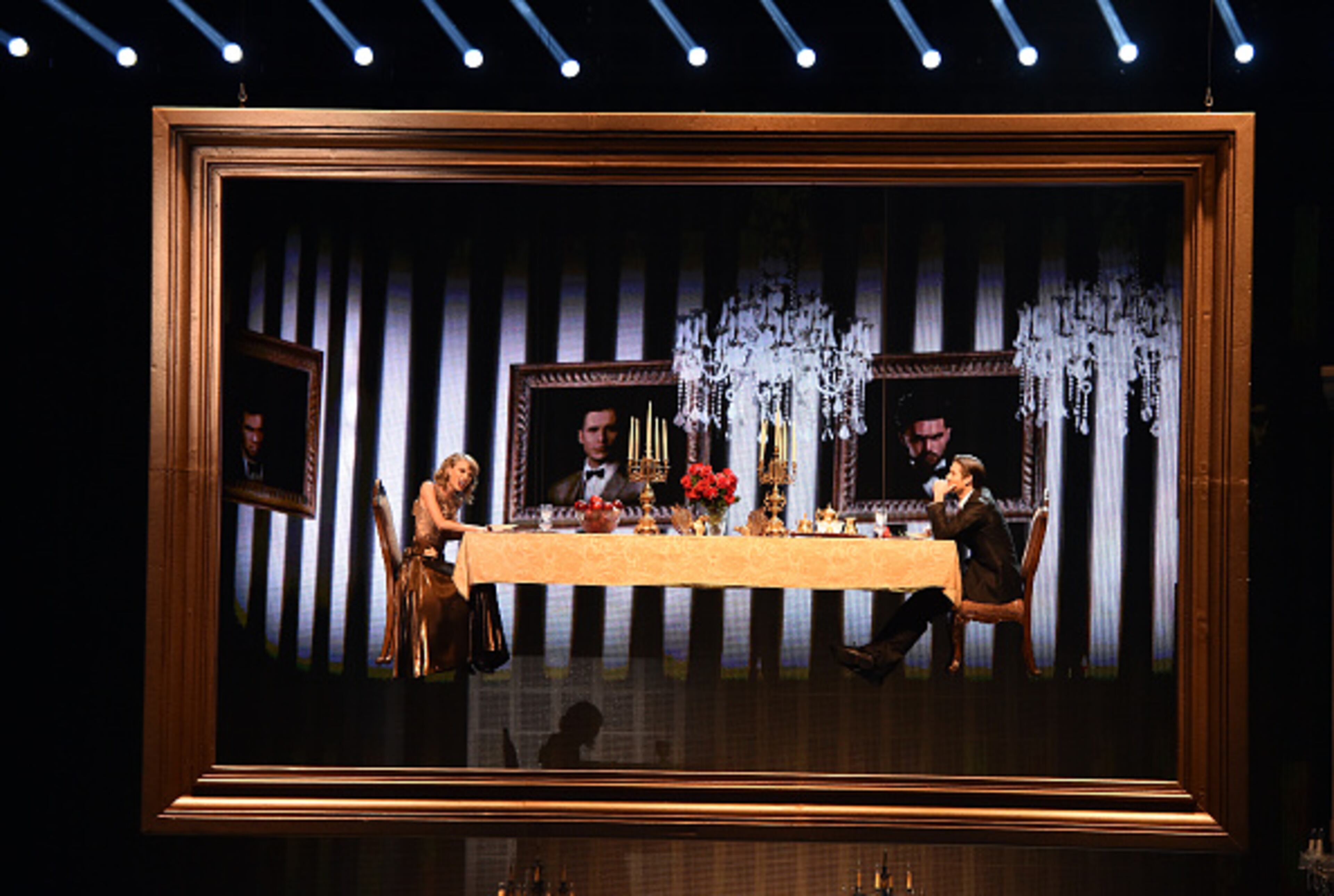 LOS ANGELES, CA - NOVEMBER 23: Recording artist Taylor Swift performs onstage at the 2014 American Music Awards at Nokia Theatre L.A. Live on November 23, 2014 in Los Angeles, California. (Photo by Kevin Winter/Getty Images)