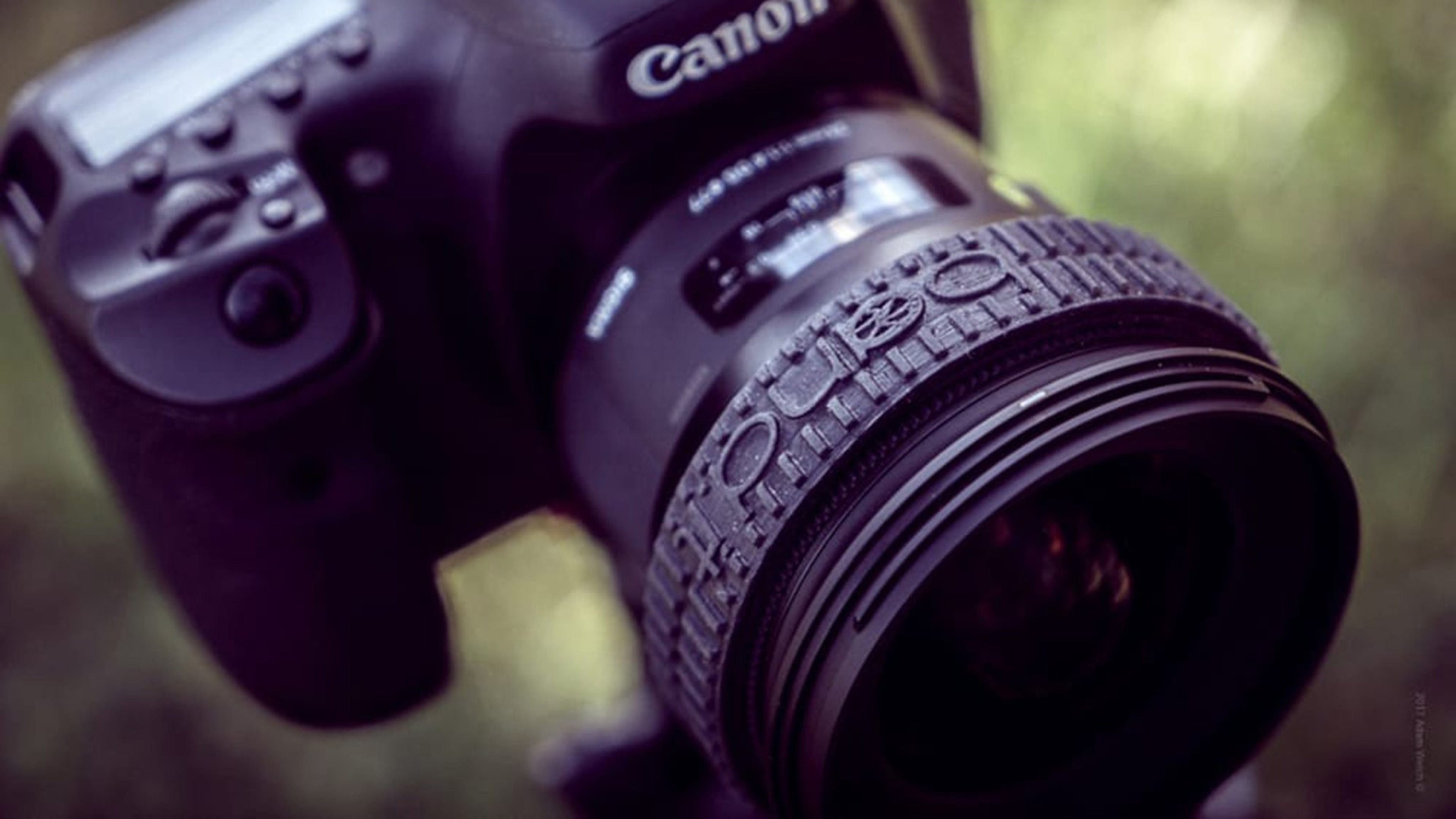 Band.it is a soft, ridged elastomer band that stretches over most interchangeable camera lens and is universal to fit lenses from just about every manufacturer. (Handout/TNS)