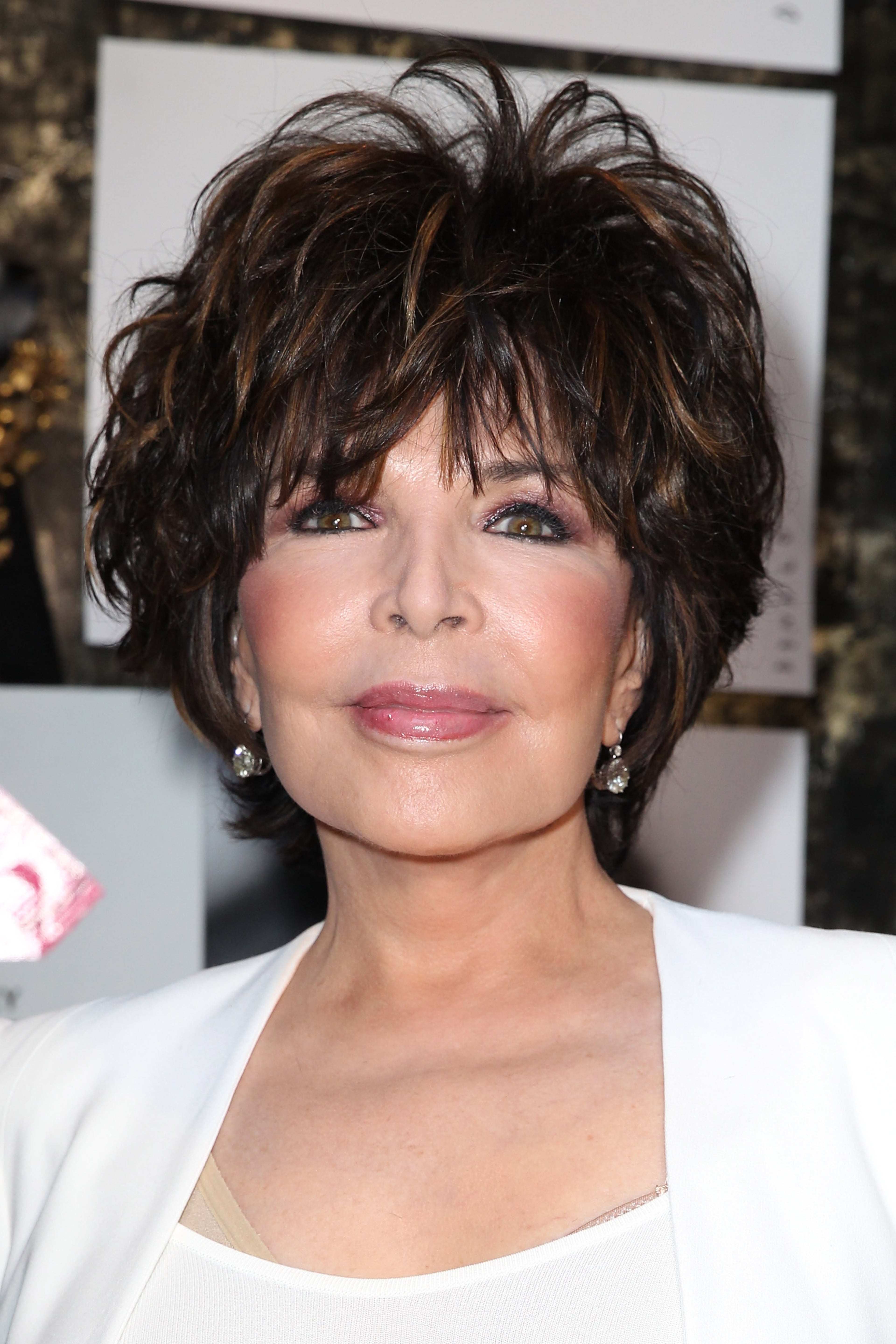 LOS ANGELES, CA - AUGUST 20: Carole Bayer Sager attends the Cassandra Huysentruyt Grey Hosts Artist In Residence Donald Robertson Tt VIOLET GREY Melrose Place on August 20, 2014 in Los Angeles, California. (Photo by Jonathan Leibson/Getty Images for VIOLET GREY)