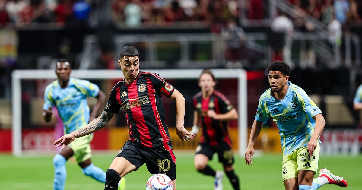 Group stage won't be smooth for U.S. if Almirón has anything to say about it