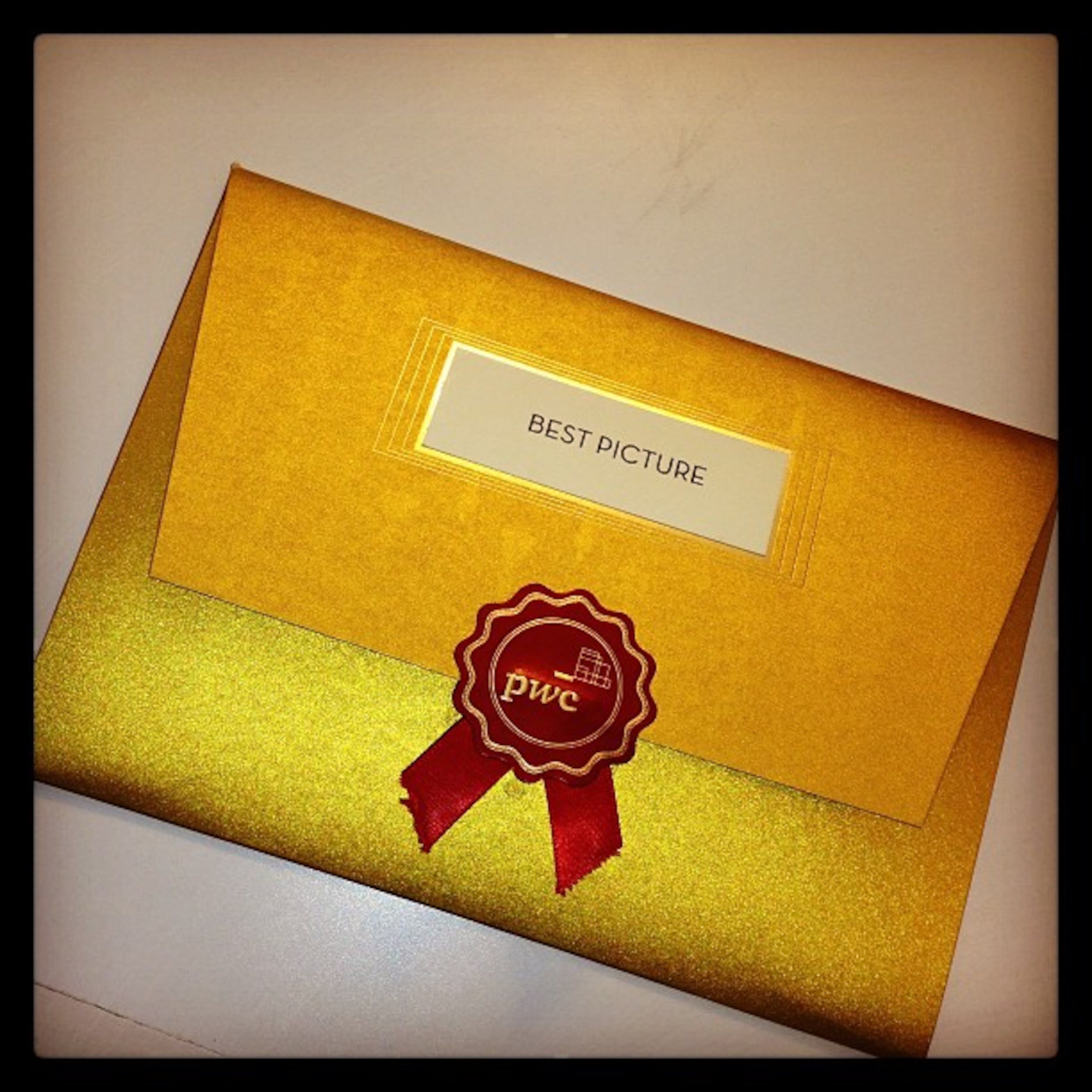 Love the Oscars! photo from @johnnywright220