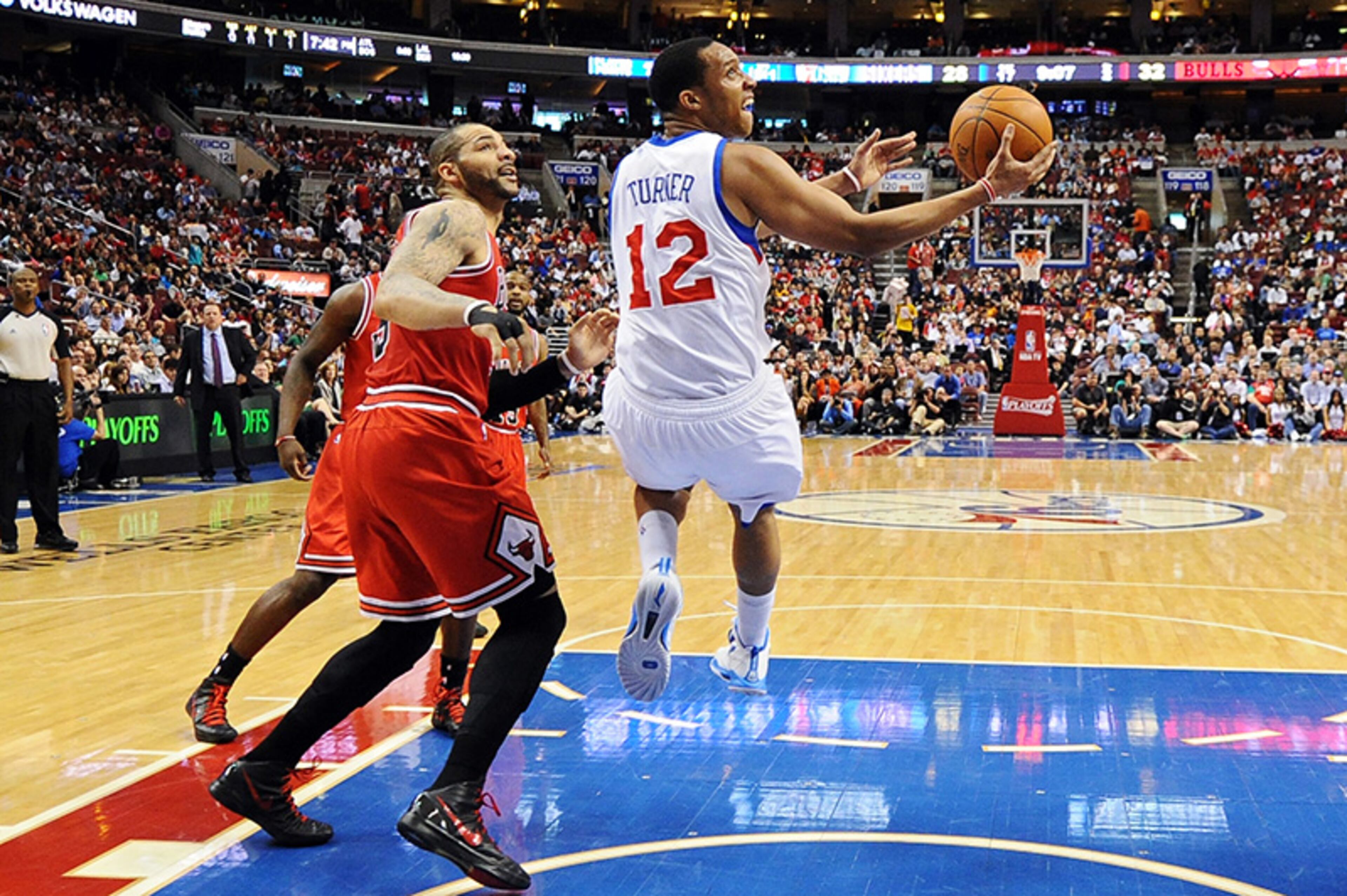 Without stars Derrick Rose and Joakim Noah, the lame Chicago Bulls fell to the Philadelphia 76ers in the opening round of the 2012 Eastern Conference playoffs. Neither team scored more than 80 points in three of the final four games of the six-game series.