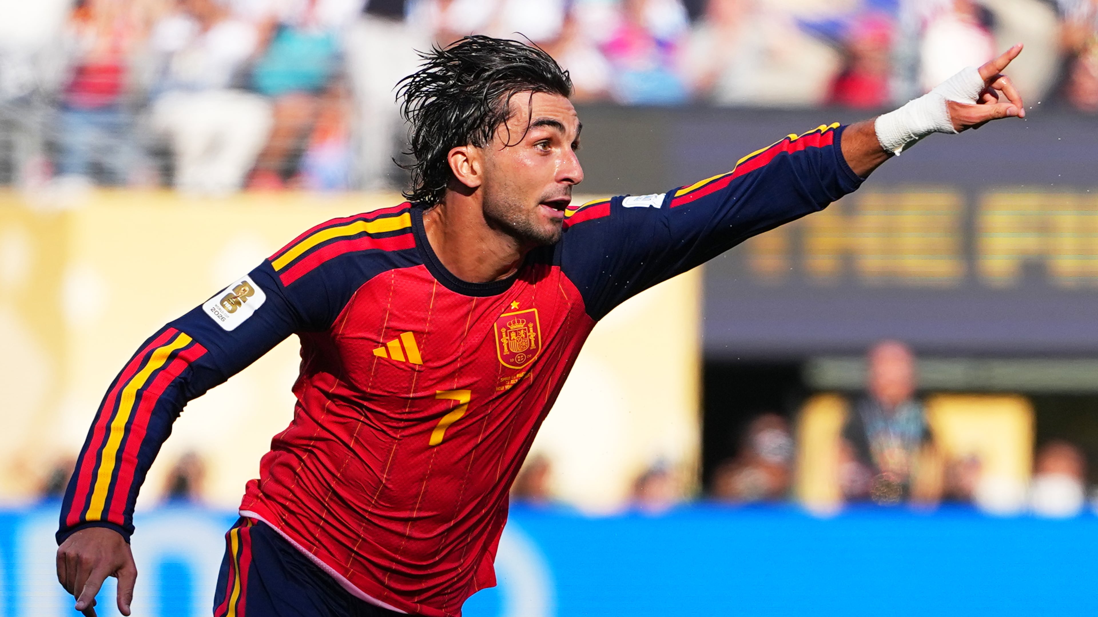 Spain's Ferran Torres (7) celebrates scoring their first goal during the World Cup final soccer match between Spain and Argentina in East Rutherford, N.J., near New York, Sunday, July 19, 2026. (AP Photo/Julio Cortez)