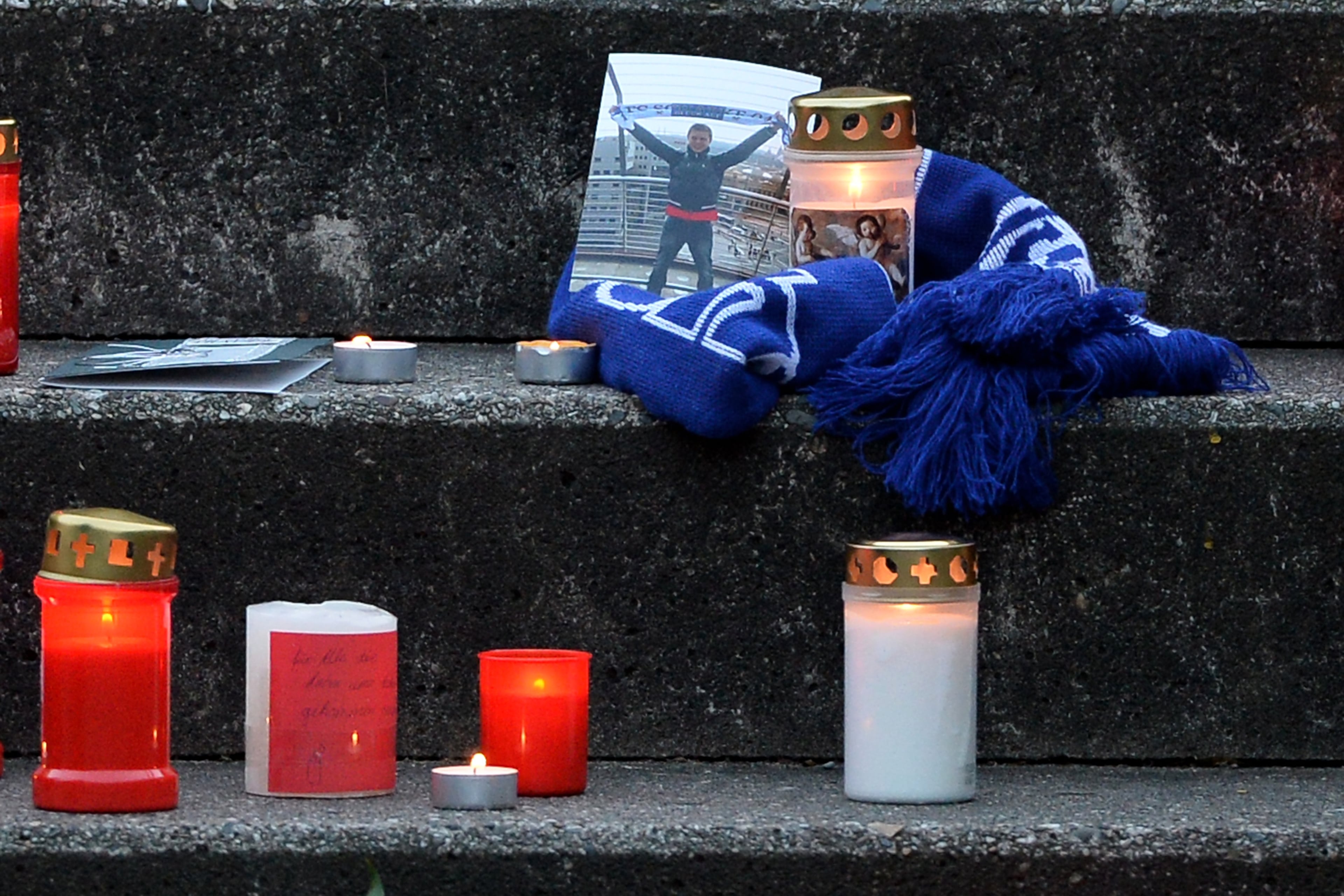 HALTERN AM SEE, GERMANY - MARCH 24: Students and well wishers gather in front of the Joseph-Koenig-Gymnasium secondary school in Haltern am See, Germany on March 24, 2015, from where some of the Germanwings plane crash victims came. Sixteen German teenagers and two teachers on a school exchange trip were assumed to be among the 150 dead in the crash of a passenger jet in the French Alps, officials said. The head of low-budget airline Germanwings said there were 144 passengers and six crew on the Airbus A320 that crashed in the French Alps en route to Duesseldorf from Barcelona. (Photo by Sascha Steinbach/Getty Images)