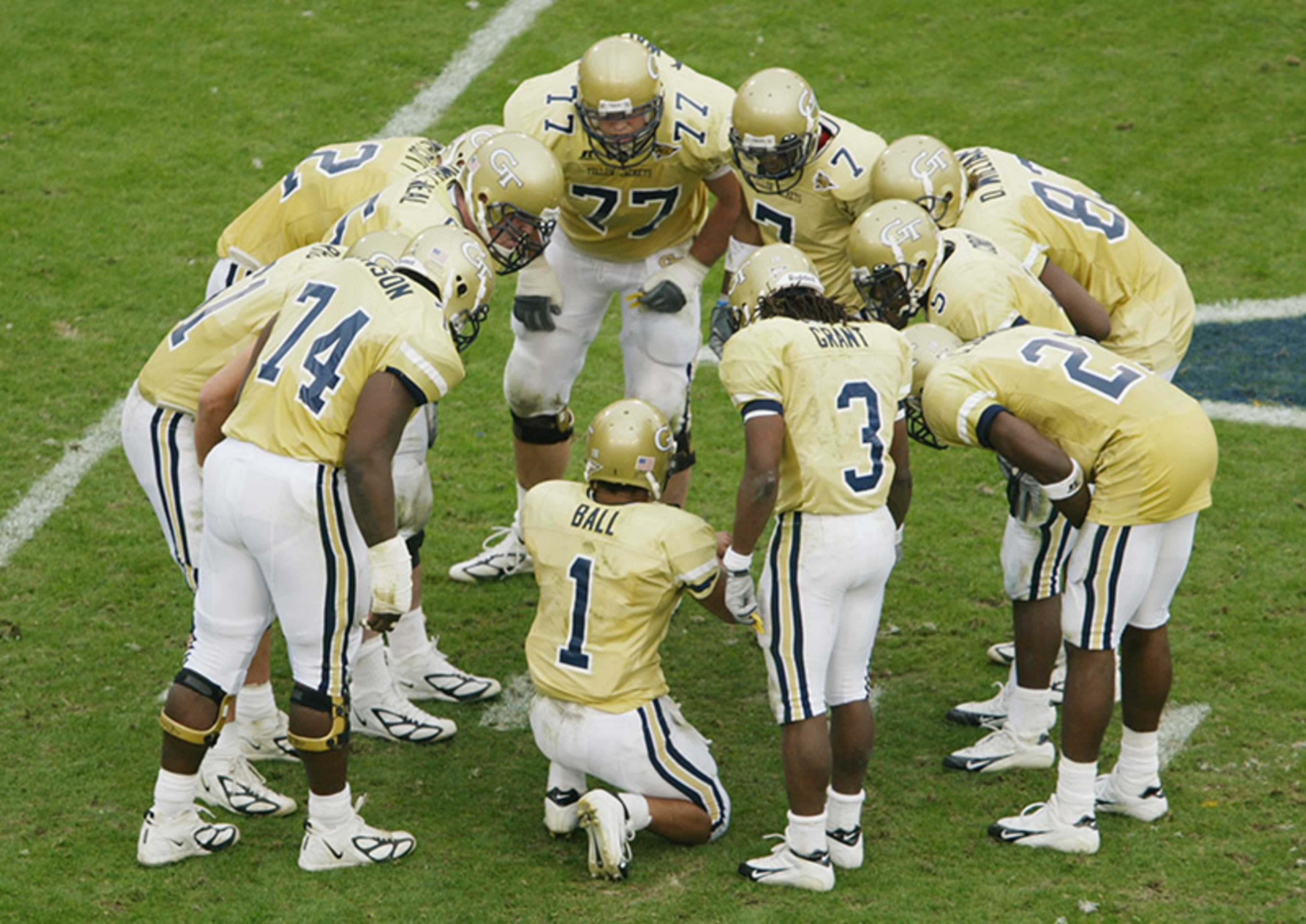 The Jackets have occasionally worn gold jerseys since 1993. This is the 2004 version.