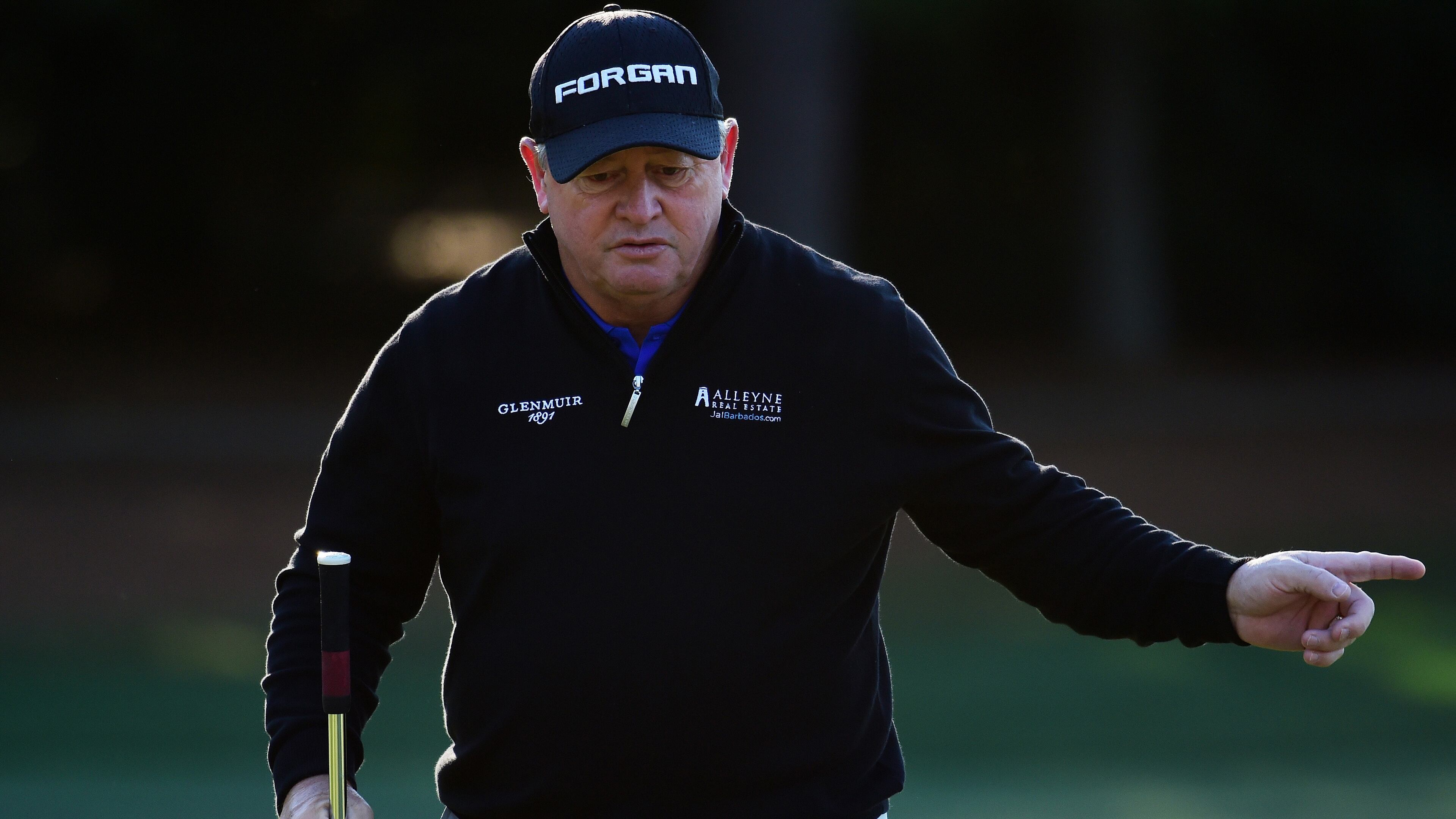 Ian Woosnam of Wales reacts after a par-saving putt on the second hole during the second round of the 2017 Masters Tournament at Augusta National Golf Club on April 7, 2017 in Augusta, Georgia. (Photo by Harry How/Getty Images)