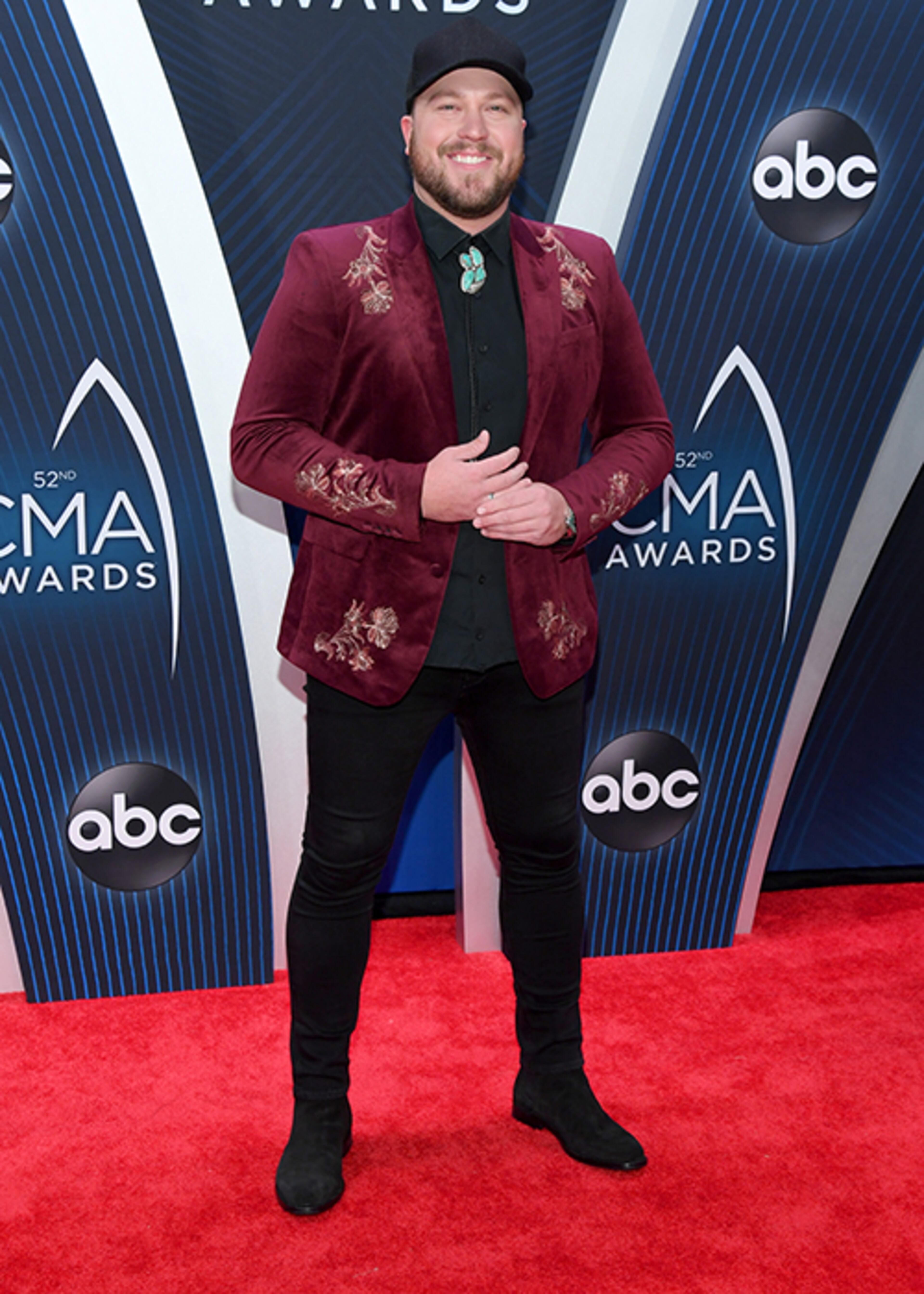 NASHVILLE, TN - NOVEMBER 14: (FOR EDITORIAL USE ONLY) Singer Mitchell Tenpenny attends the 52nd annual CMA Awards at the Bridgestone Arena on November 14, 2018 in Nashville, Tennessee. (Photo by Jason Kempin/Getty Images)