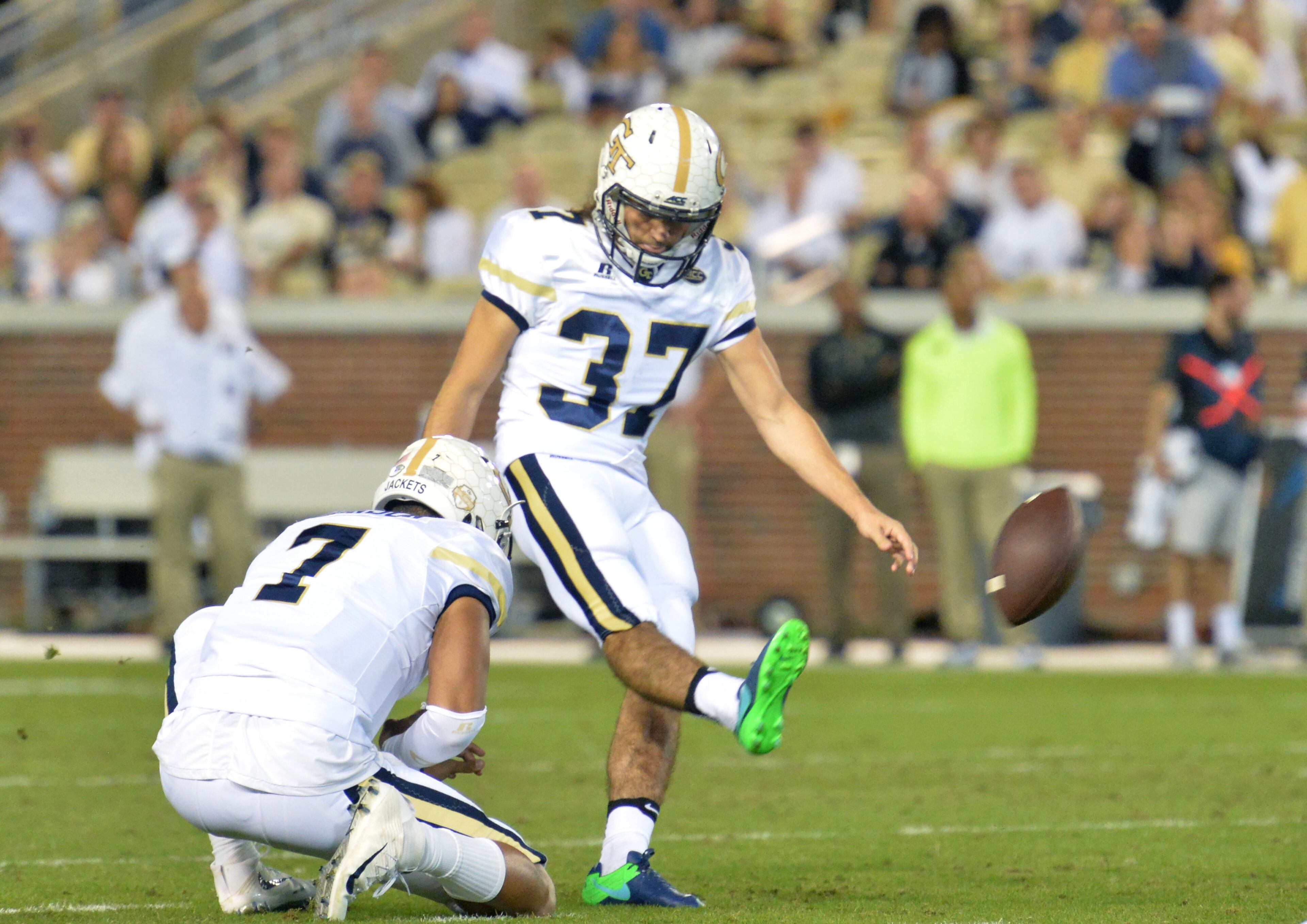 October 21, 2017 Atlanta - Georgia Tech place kicker Brenton King (37) hits a field goal at the end of second quarter of an NCAA college football game at Bobby Dodd Stadium on Saturday, October 21, 2017. Georgia Tech beat Wake Forest 38-24. HYOSUB SHIN / HSHIN@AJC.COM