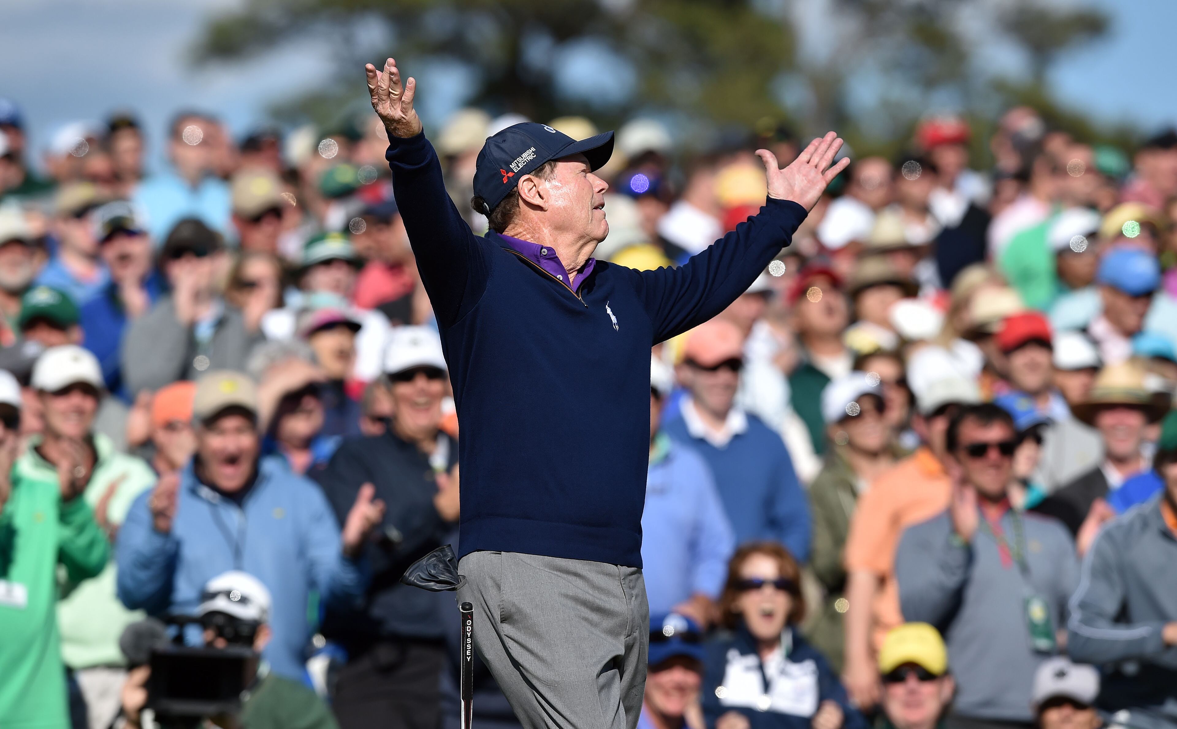 Tom Watson overacts as he reacts to a missed birdie putt on the 18th green during the 80th Masters at the Augusta National Golf Club, Friday, April 8, 2016. This is Watson's final Masters. Brant Sanderlin/bsanderlin@ajc.com