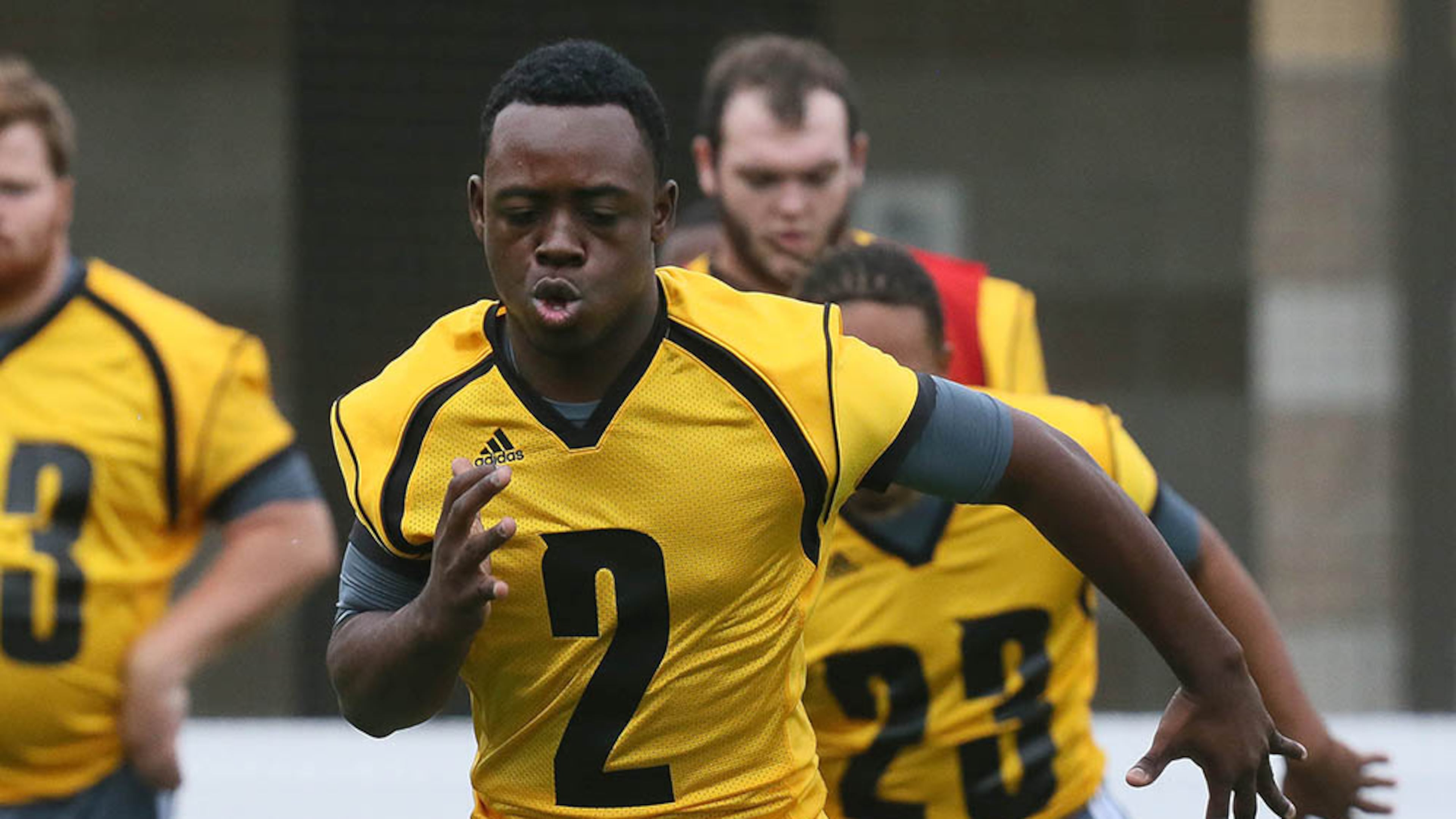 Quarterbacks Jaquez Parks, from Griffin High, was one of five quarterbacks on the Owls' roster this spring.