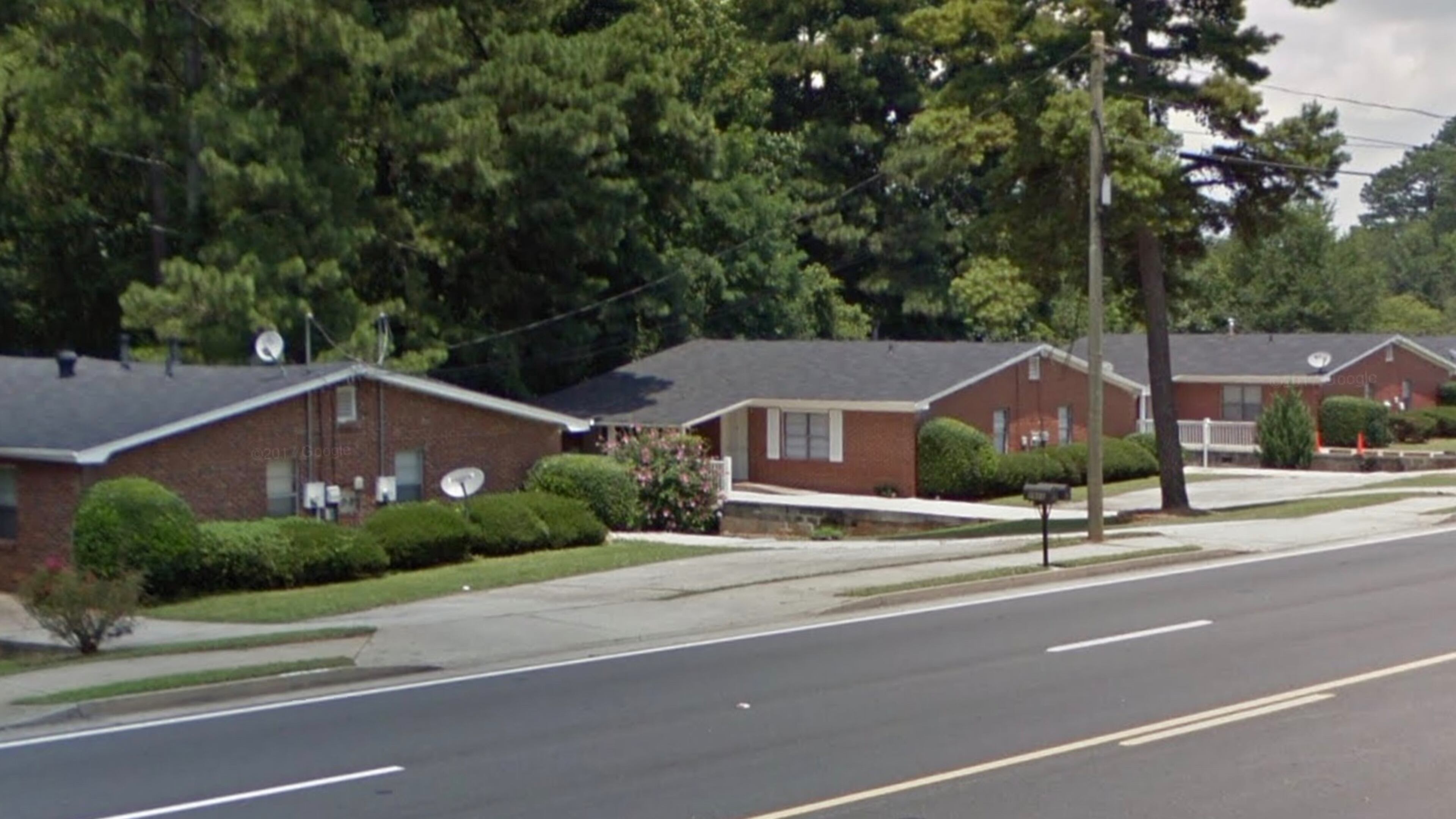 Duluth is considering a multifamily housing ordinance to require interior and exterior inspections. Google Maps