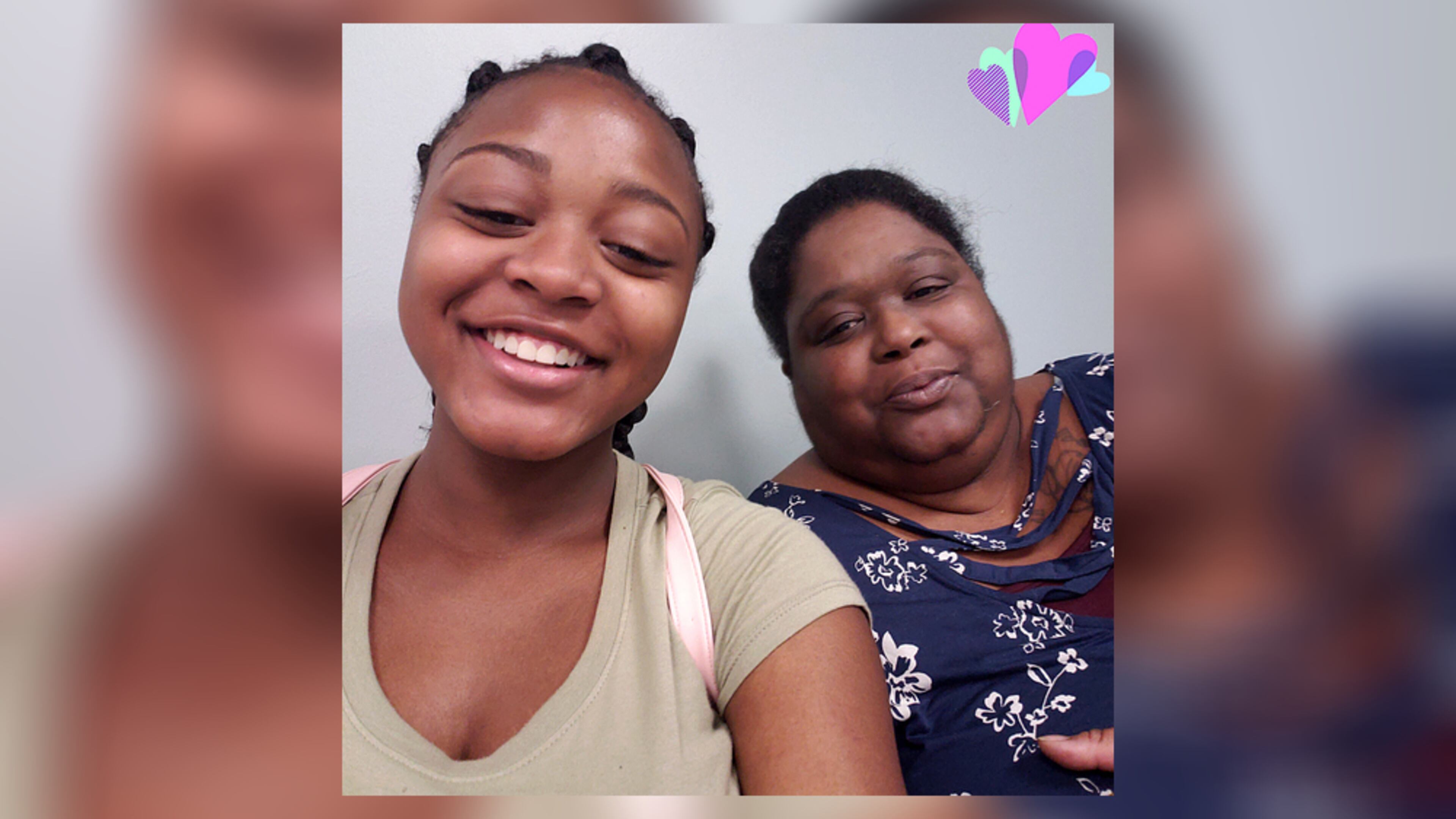 Sonja Star Harrison took this selfie of her and her mom, Sonja Denise Harrison, a month ago during Star's pregnancy visit at Grady Memorial Hospital. (Photo provided by family)