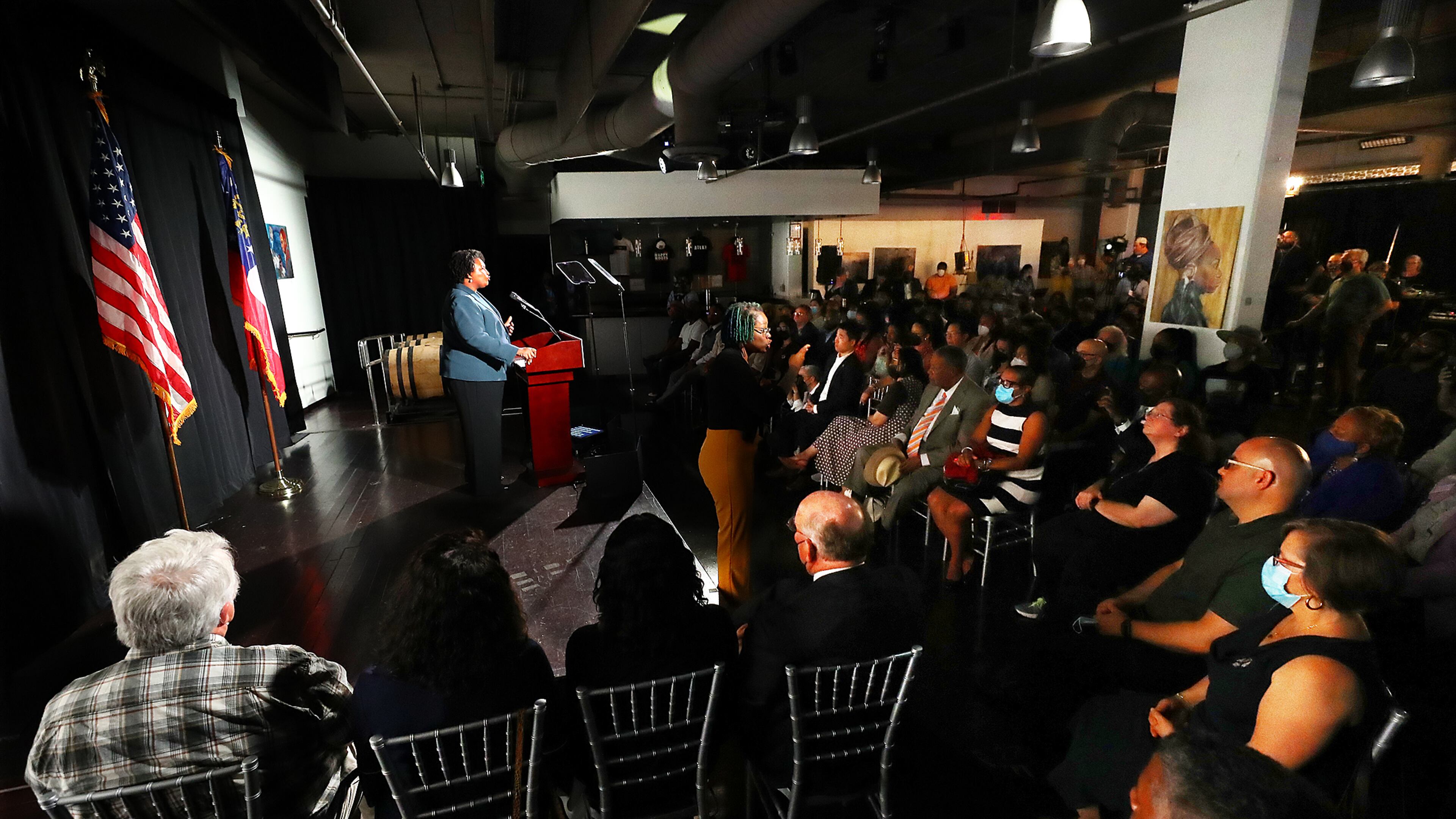 080922 Atlanta: Democratic nominee for Governor Stacey Abrams makes her economic address outlining her vision for Georgia’s economy on Tuesday, August 9, 2022, in Atlanta. “Curtis Compton / Curtis Compton@ajc.com