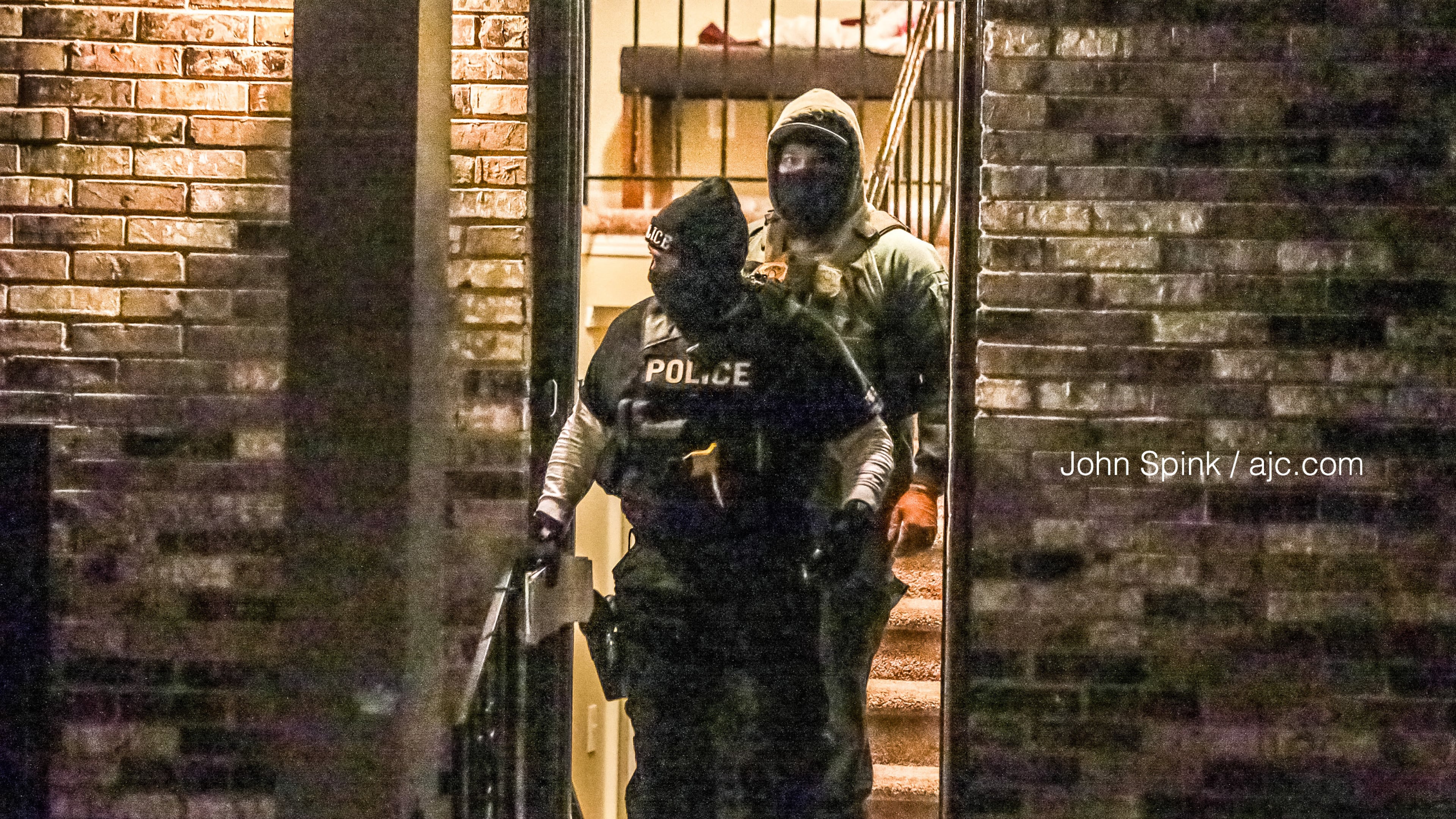 South Fulton officers conduct a search warrant Wednesday morning at a home on Carriage Lane after a three-month investigation into alleged drug activity there.