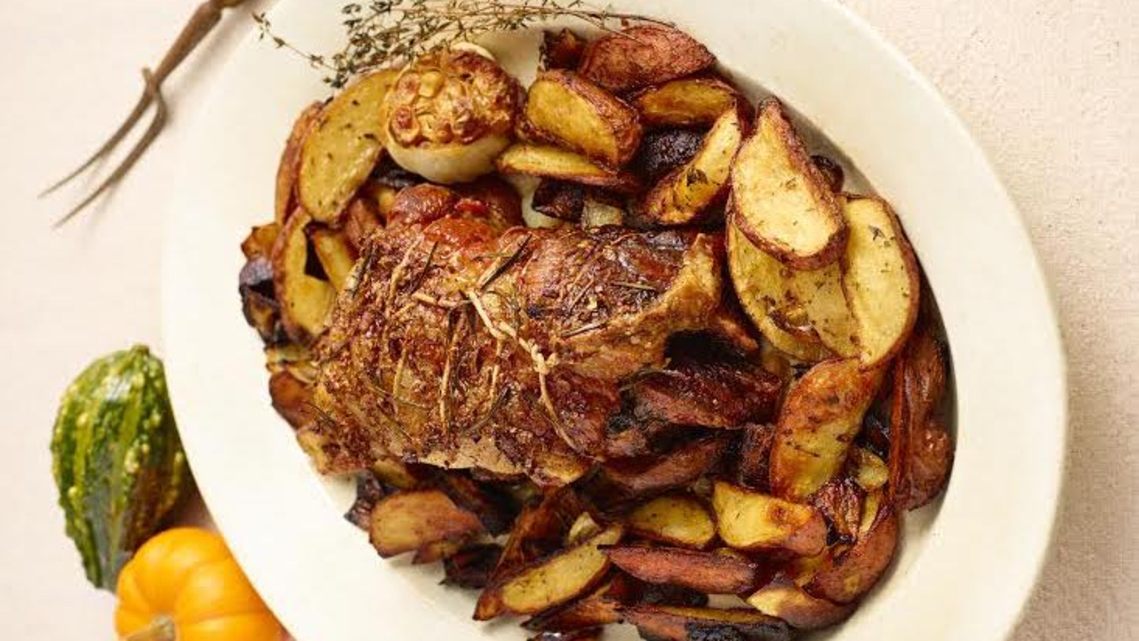 Davio's Northern Italian Restaurant will offer a prix fixe Thanksgiving dinner this year with everything from organic turkey to mac and cheese to apple pie.