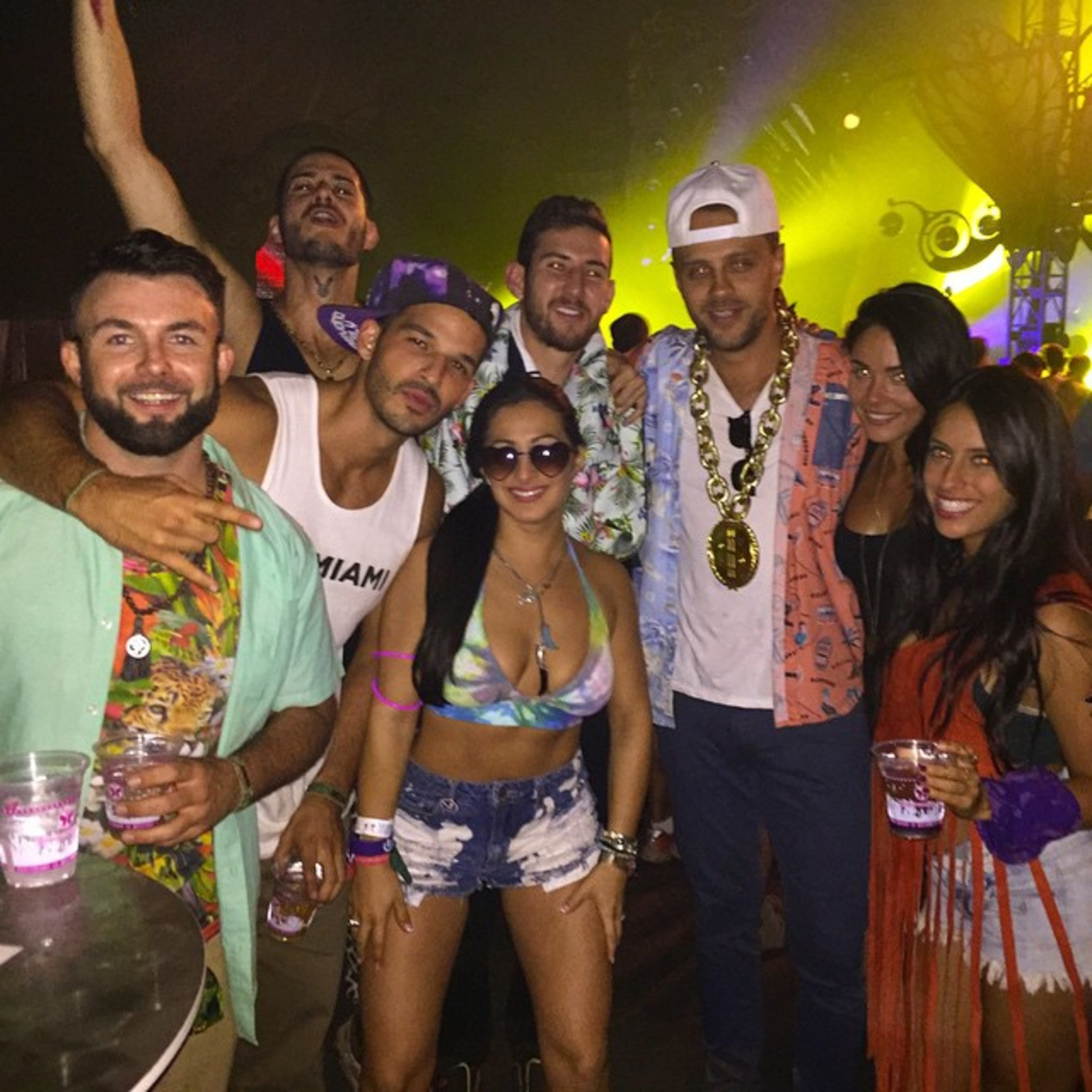 dayglowluk: Crew Love at #TomorrowWorld