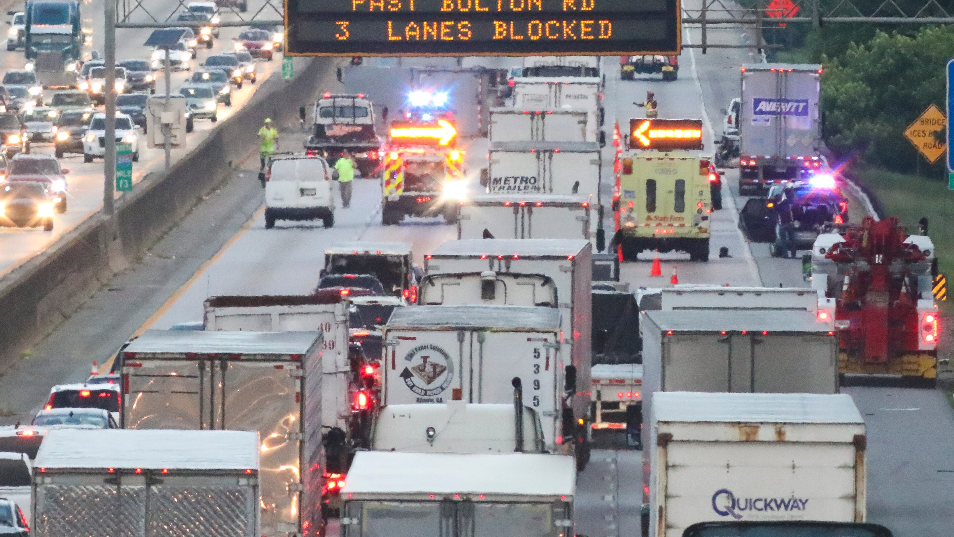 A legislative commission says Georgia should boost spending to keep freight moving. JOHN SPINK/JSPINK@AJC.COM