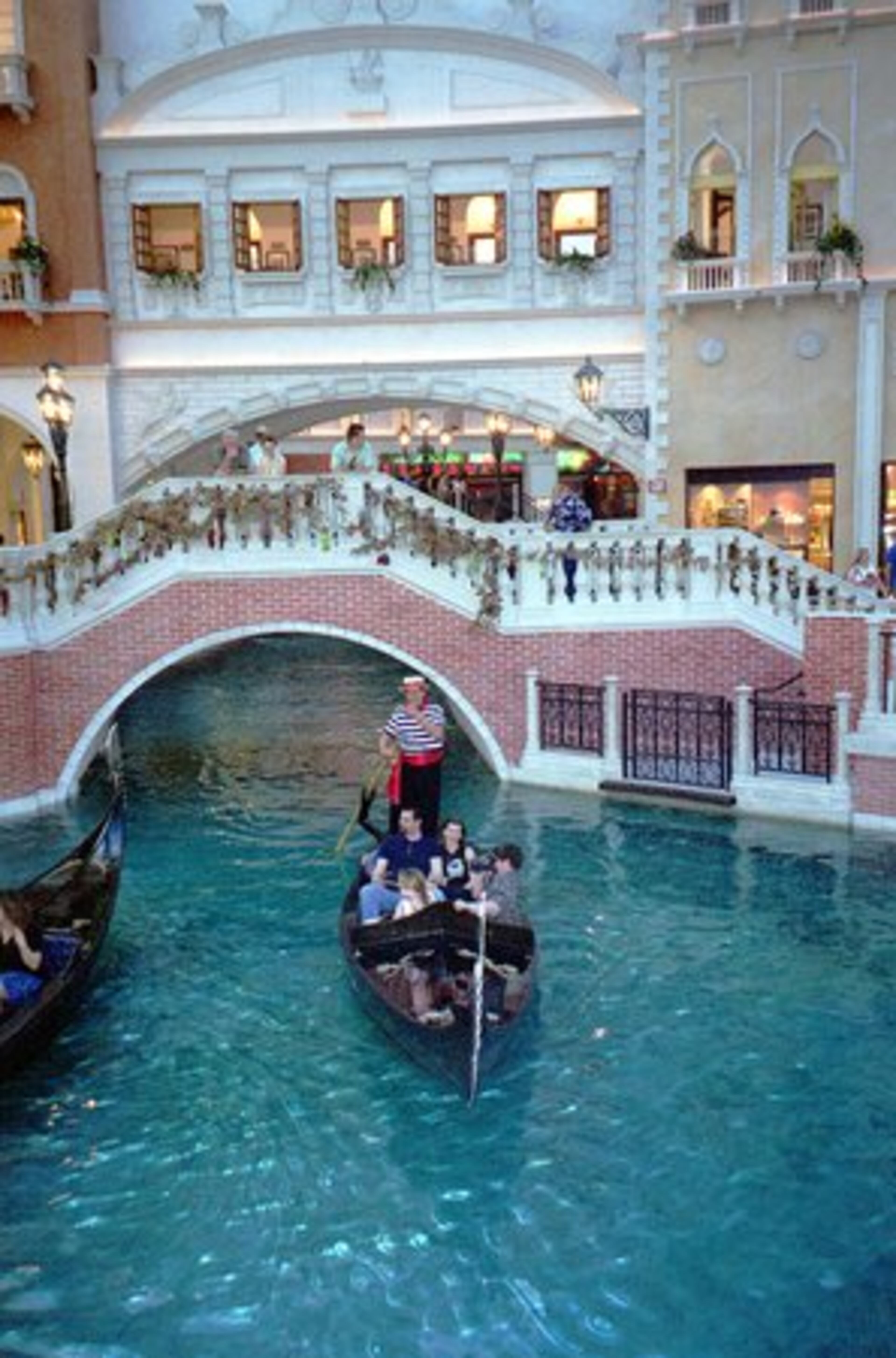 LAS VEGAS goes to great expense to build casinos that look like famous locations, including the Venetian, which looks like (where else?) Venice. Gawk at these faux wonders for free.