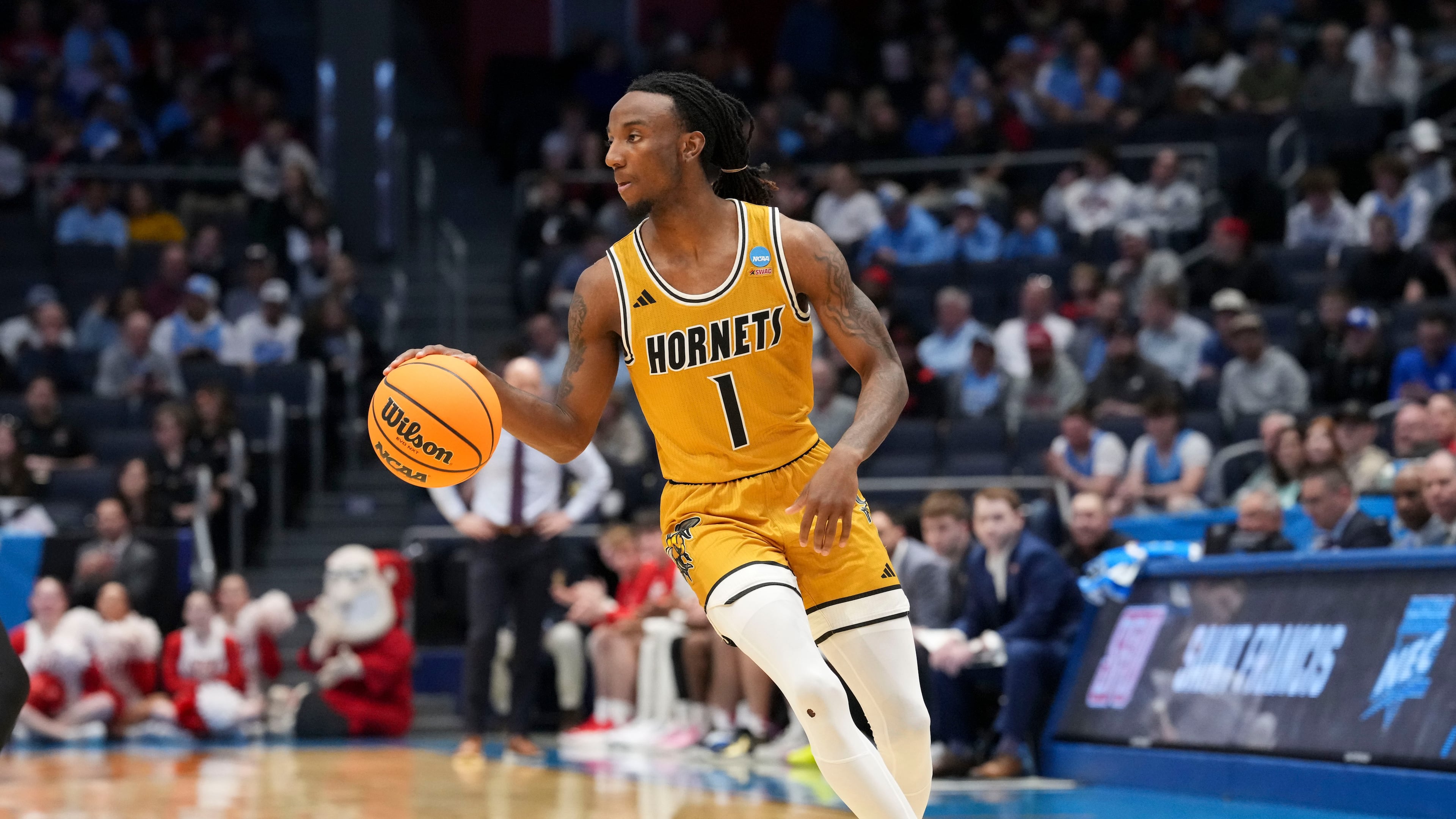 FILE - Alabama State guard Amarr Knox (1) dribbles during a First Four college basketball game against Saint Francis in the NCAA Tournament, Tuesday, March 18, 2025, in Dayton, Ohio. (AP Photo/Jeff Dean, File)