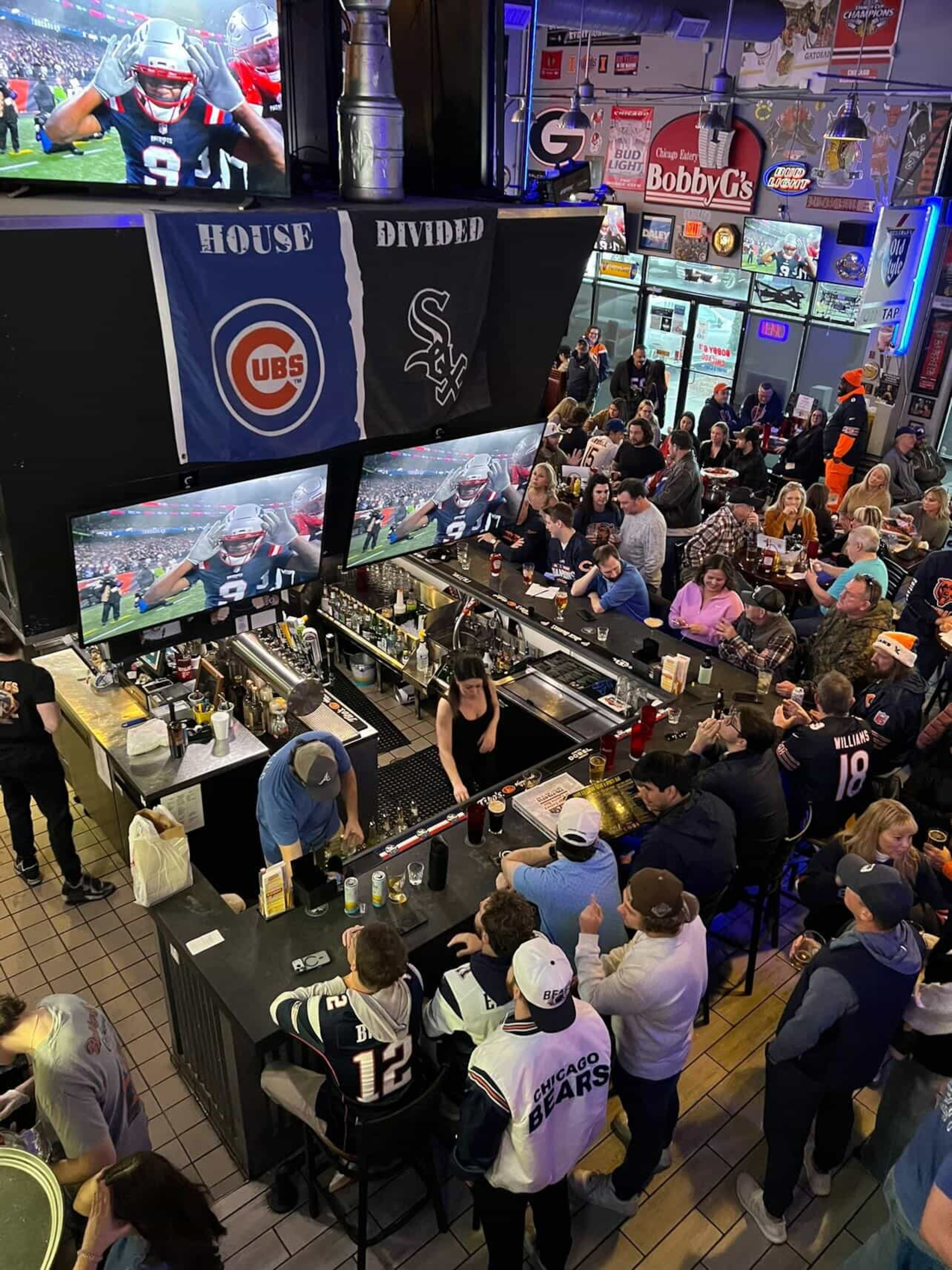 Bobby G's Chicago Eatery and Sports Bar offers food from the Windy City and highlights Atlanta and Chicago sports teams. (Courtesy of Bobby G's Chicago Eatery and Sports Bar)
