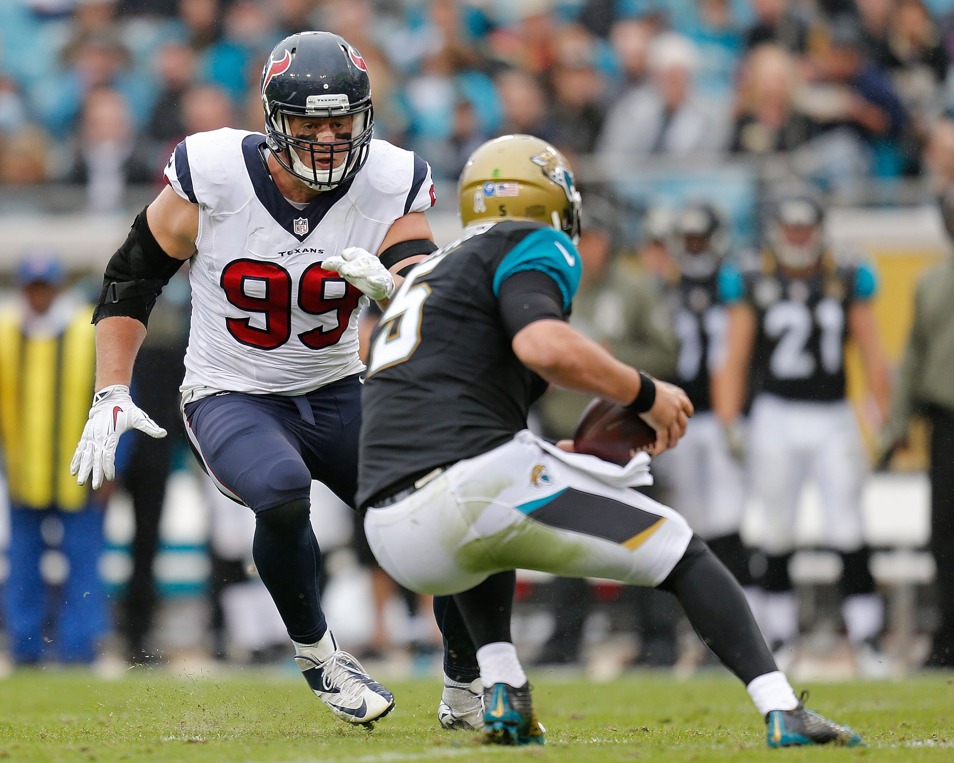 J.J. Watt traps Blake Bortles of the Jacksonville Jaguars. (Photo by Rob Foldy/Getty Images)