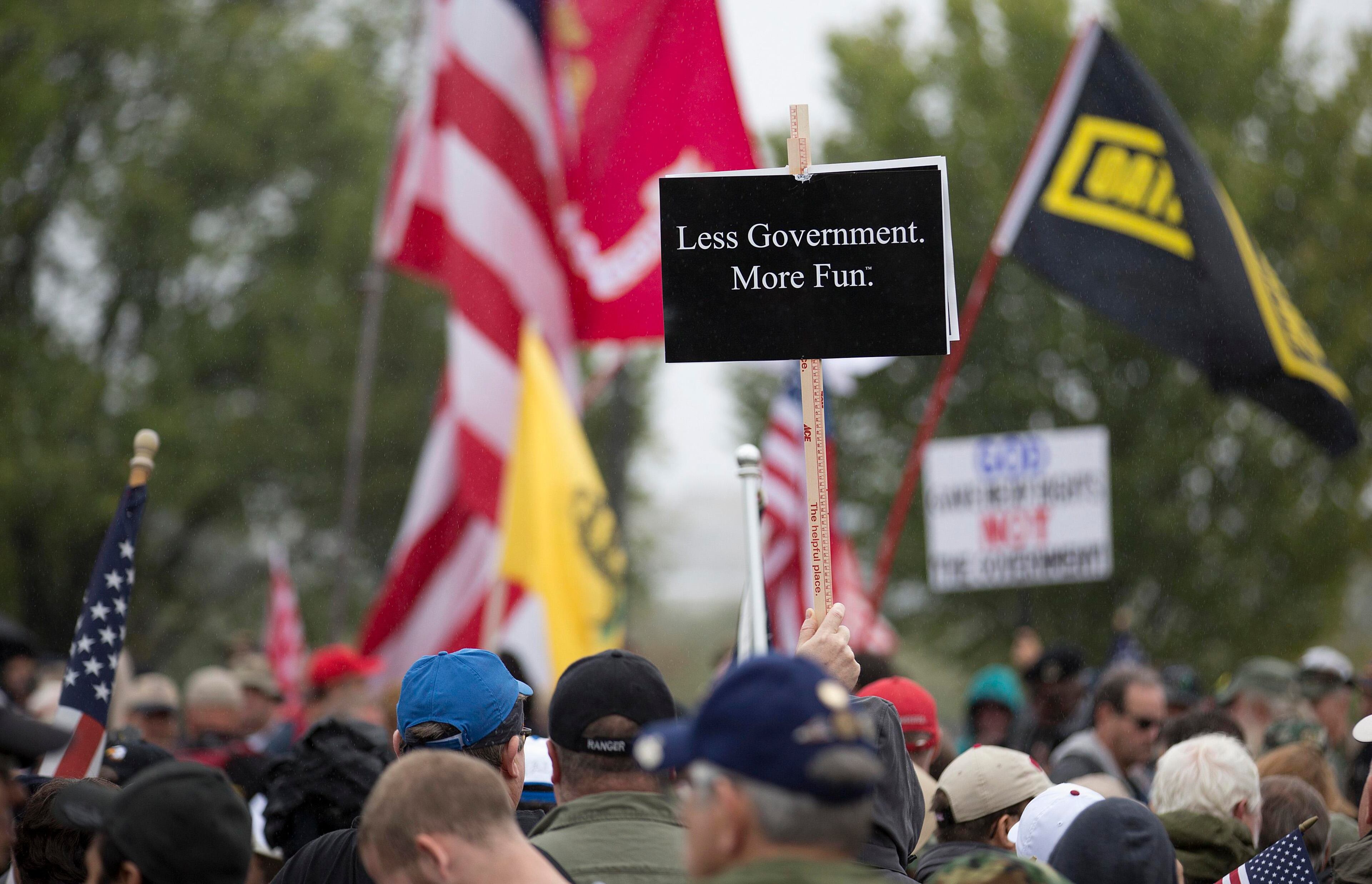 Protesters with the "Million Vet March on the Memorials" rally at the National U.S. World War II Memorial in Washington October 13, 2013. The group was organized in protest of the Obama administration's decision to close the memorial and bar entry to World War Two vets who had traveled to visit it during the partial government shut down. REUTERS/Joshua Roberts