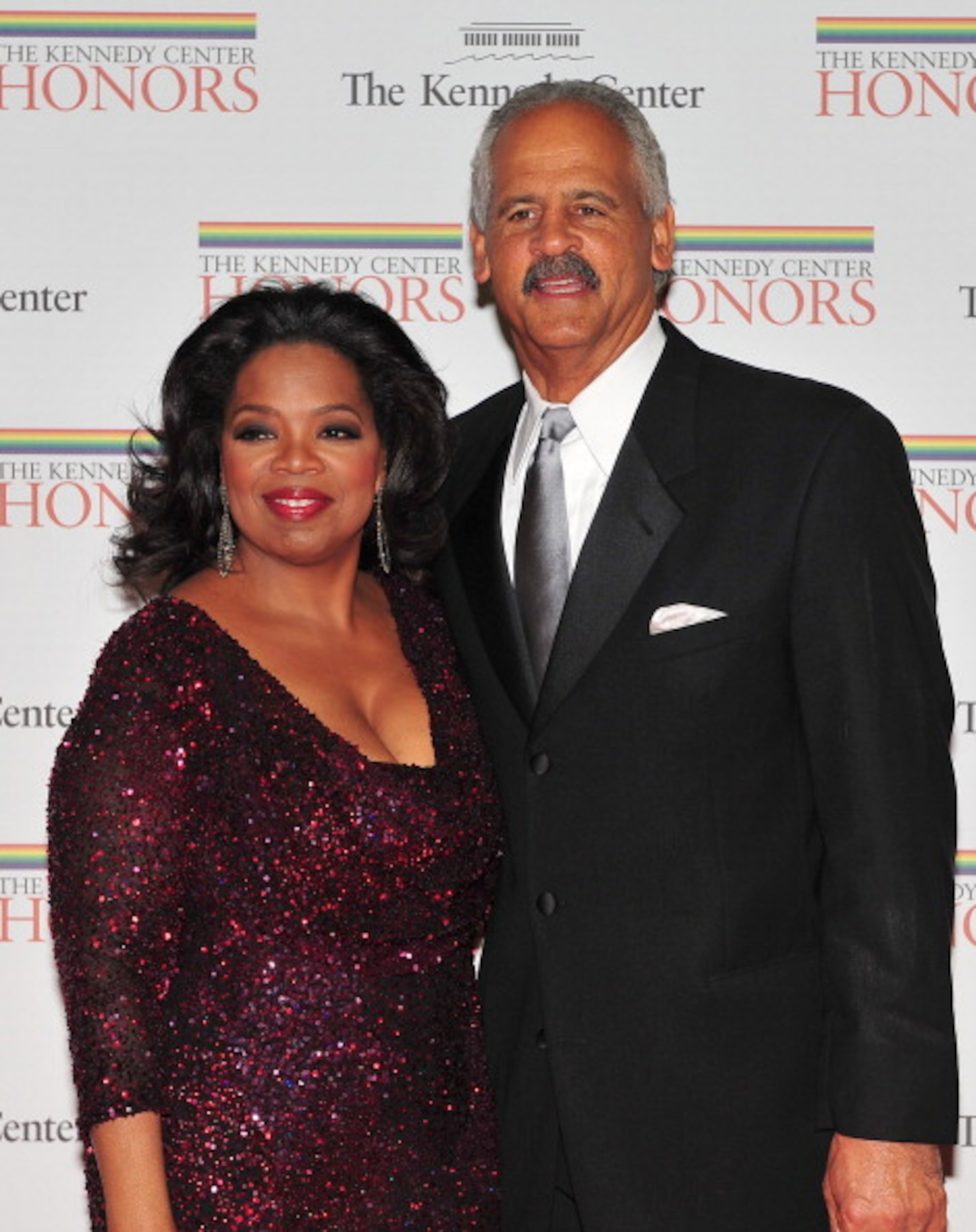 WASHINGTON, DC - DECEMBER 4: (AFP OUT) Oprah Winfrey, one of the 2010 Kennedy Center honorees, arrives with Stedman Graham for the formal artist's dinner for the Kennedy Center Honors at the United States Department of State December 4, 2010 in Washington, D.C. (Photo by Ron Sachs-Pool/Getty Images)