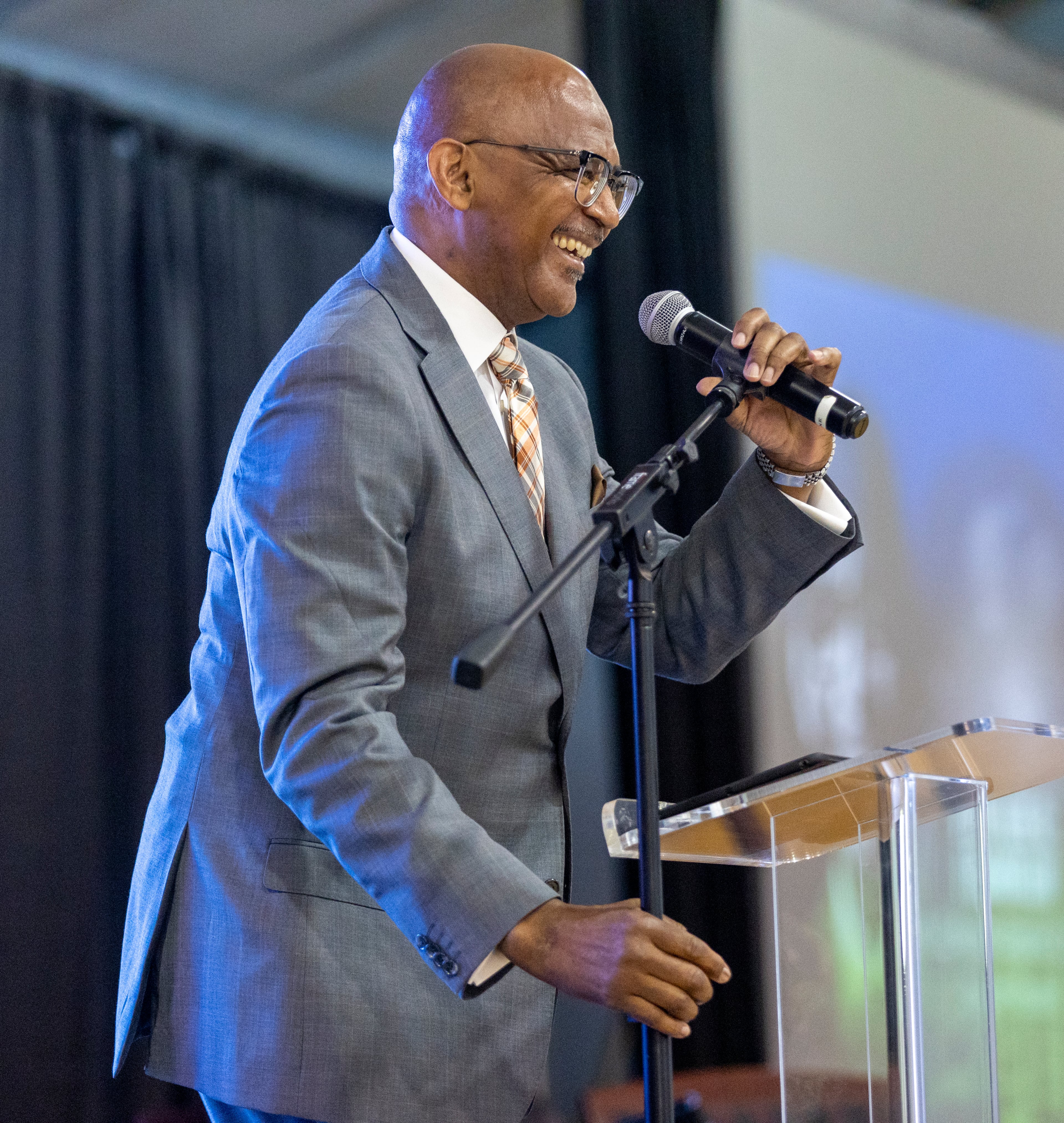 Lee Franklin, senior pastor at Mt. Ephraim Baptist Church, speaks during the inaugural Greater Atlanta Congress of Black Men Conference in Atlanta Saturday July 13 2024 (Steve Schaefer / AJC)