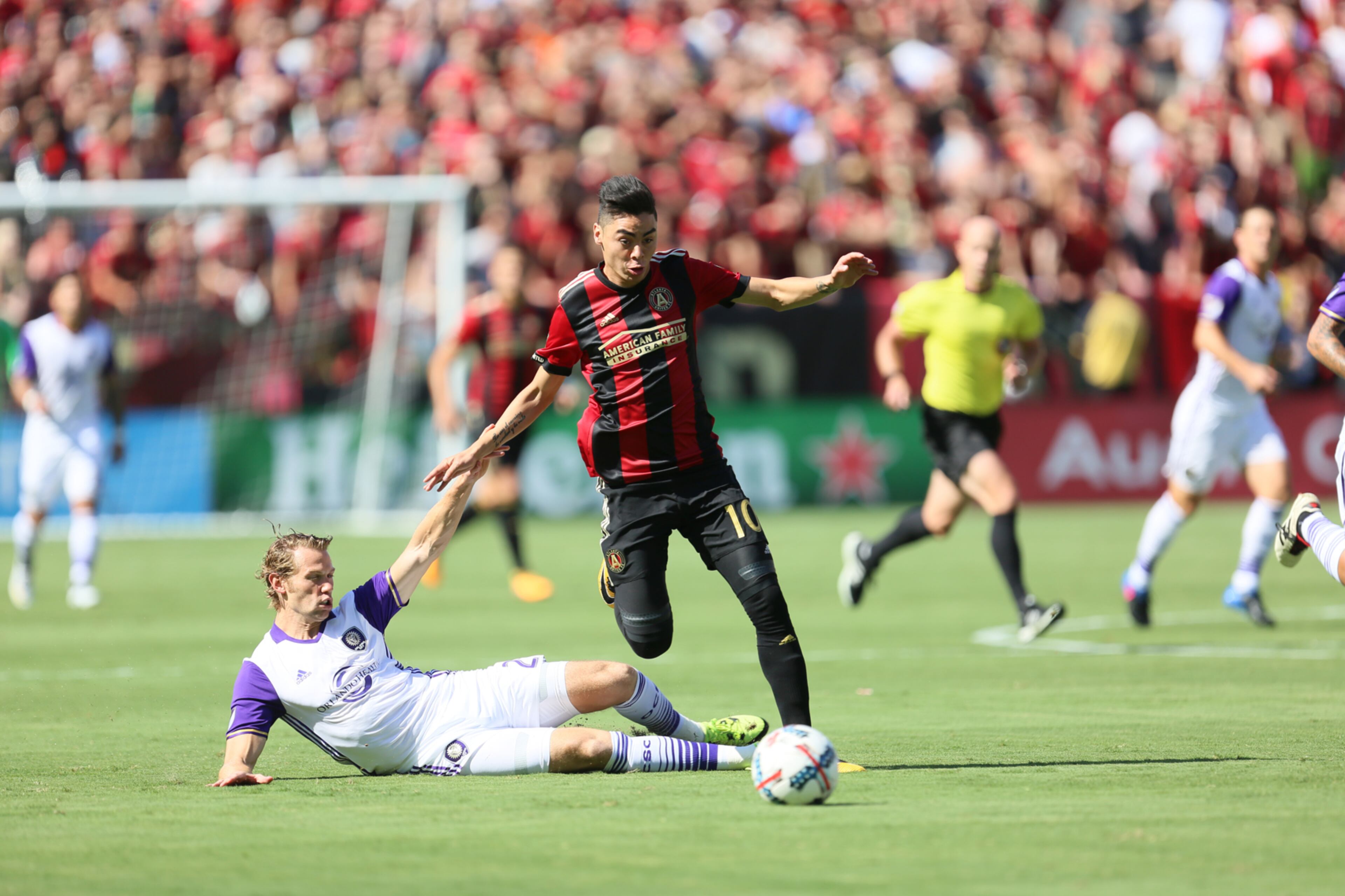 ATLANTA, GA - July 29 2017 Atlanta United midfielder Miguel Almiron (10) battle for position at Bobby Dodd Stadium on Saturday, July 29, 2017, in Atlanta, Ga.