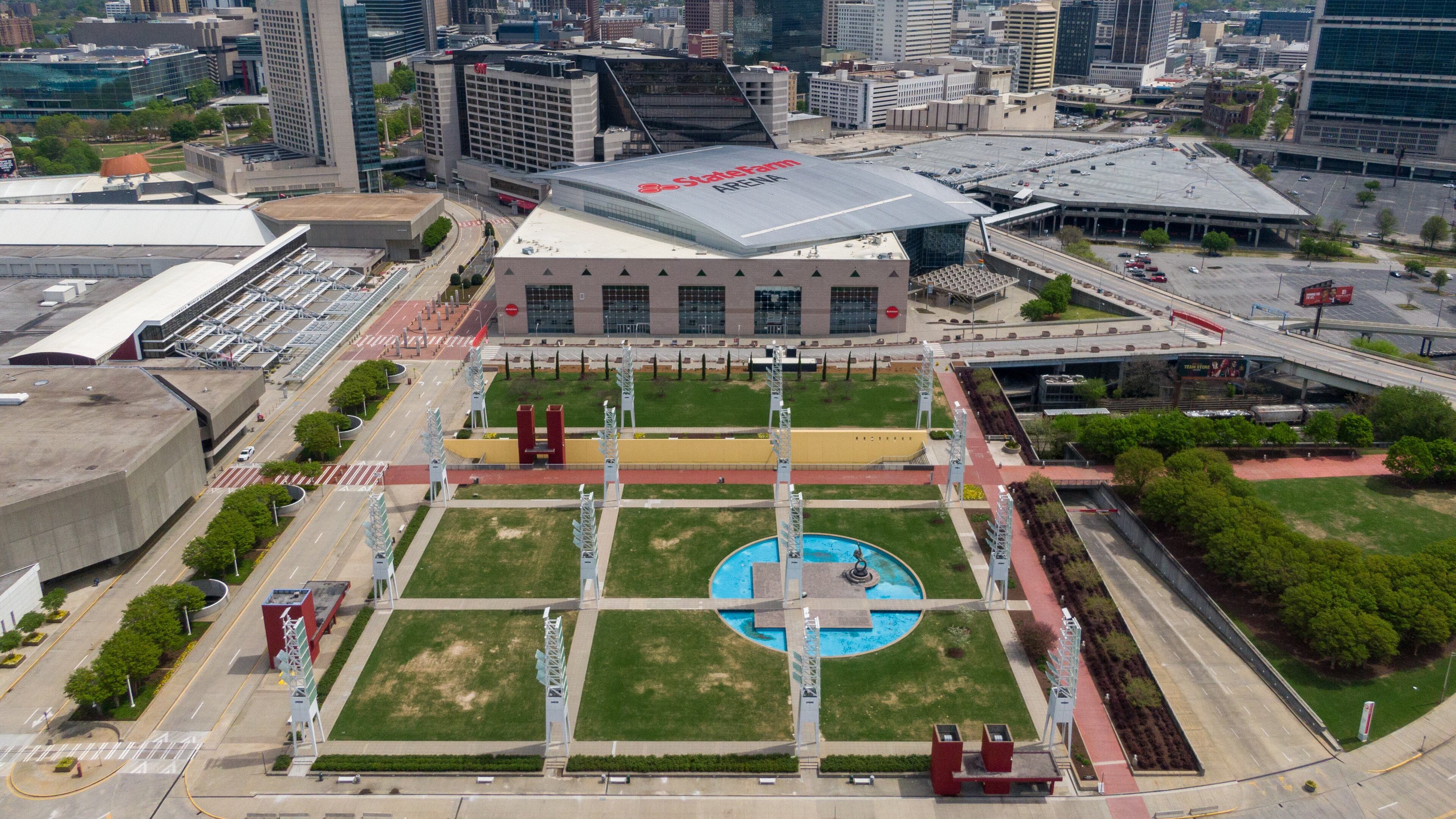 Moody’s has put Atlanta’s bonding on review because of weaker-than-anticipated car rental taxes meant to pay debt on renovations at State Farm Arena. (Hyosub Shin / Hyosub.Shin@ajc.com)