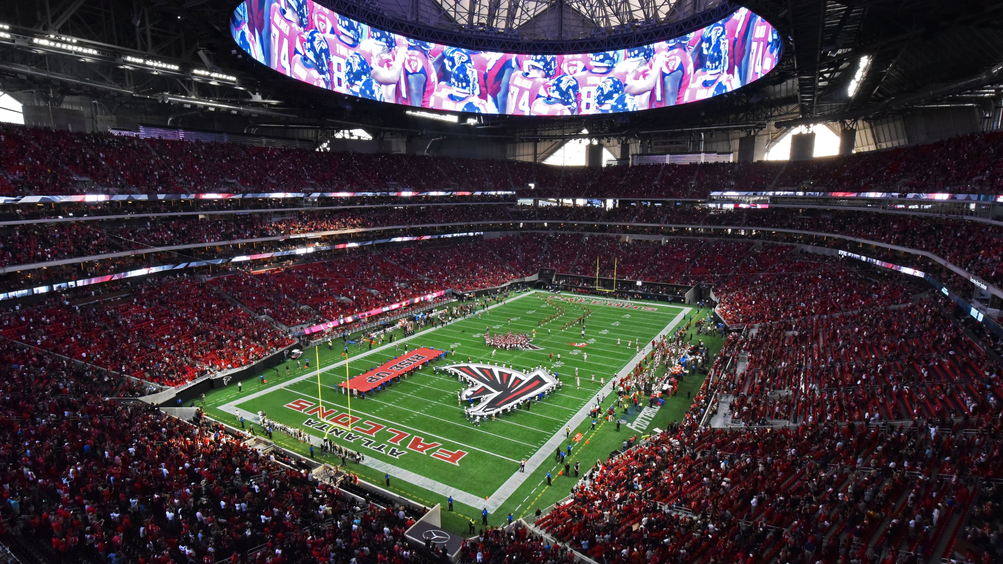The Atlanta Falcons went 5-3 in their first season at Mercedes-Benz Stadium.