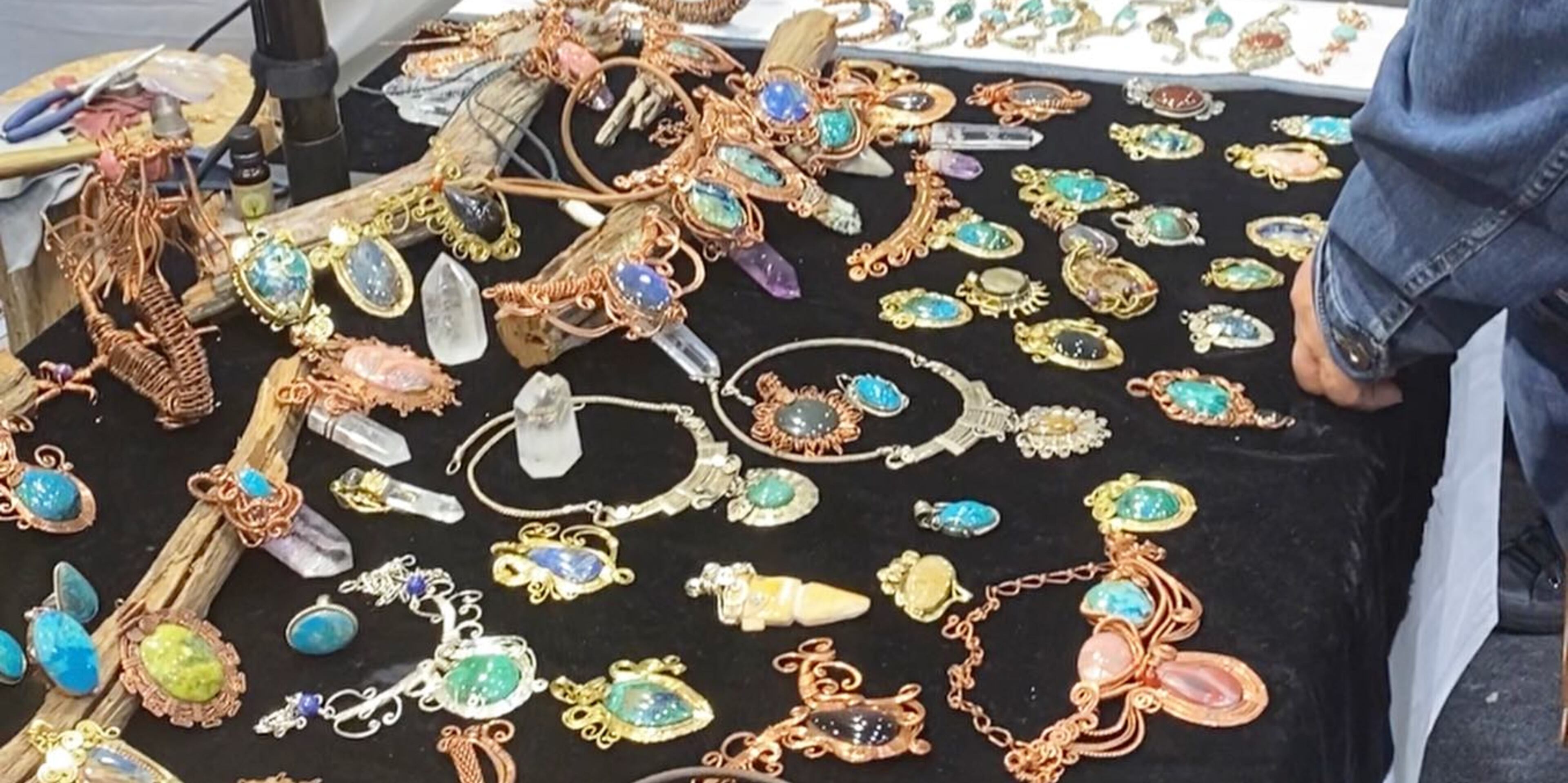 Shop for gems, minerals, crystals and more at the Bellpoint Gem Show at Gas South Convention Center. (Courtesy of Bellpoint Gem Show)