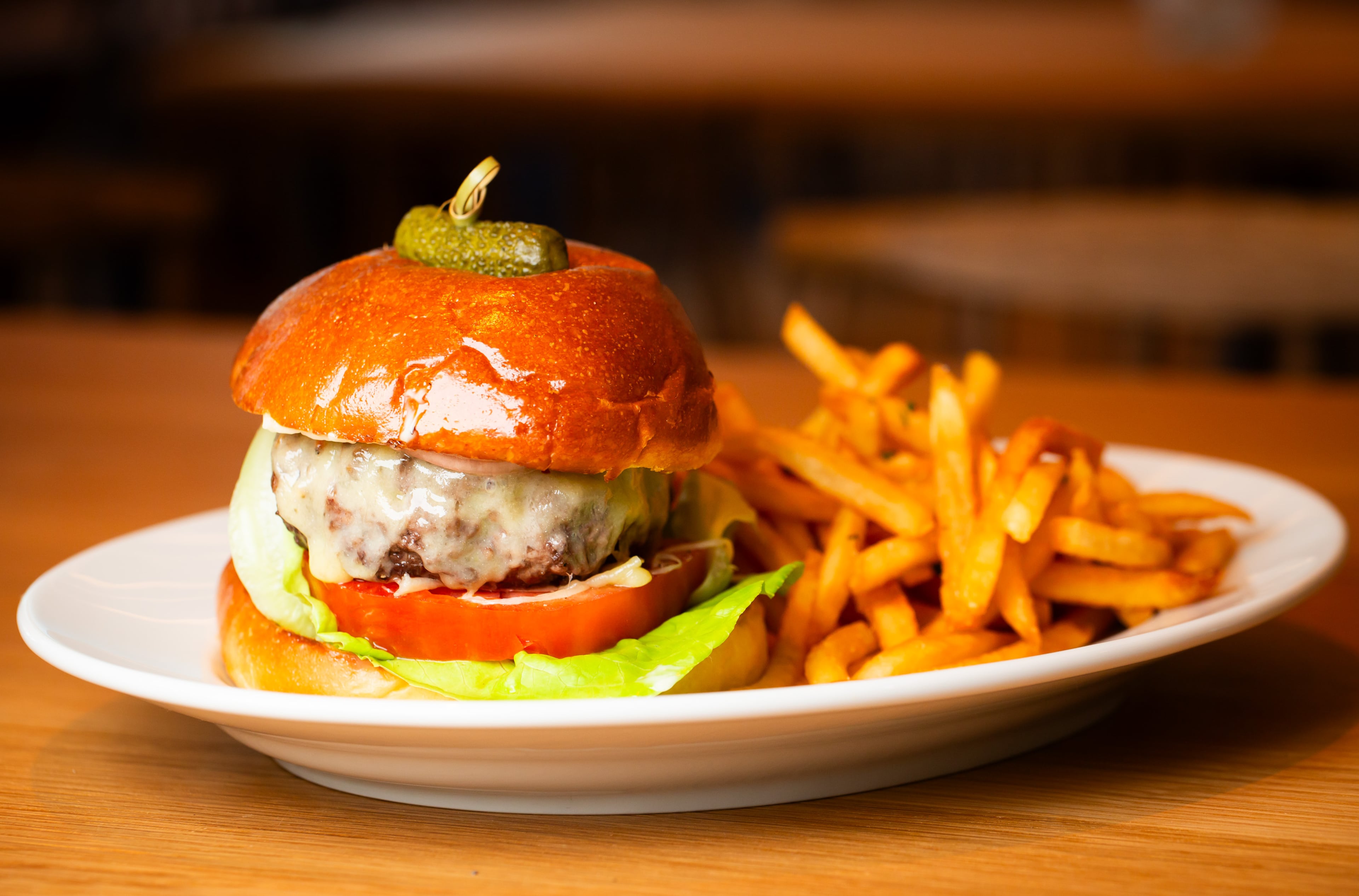 The burger lundi at Brasserie Lundi in Midtown. (Courtesy of Hospitality HQ)