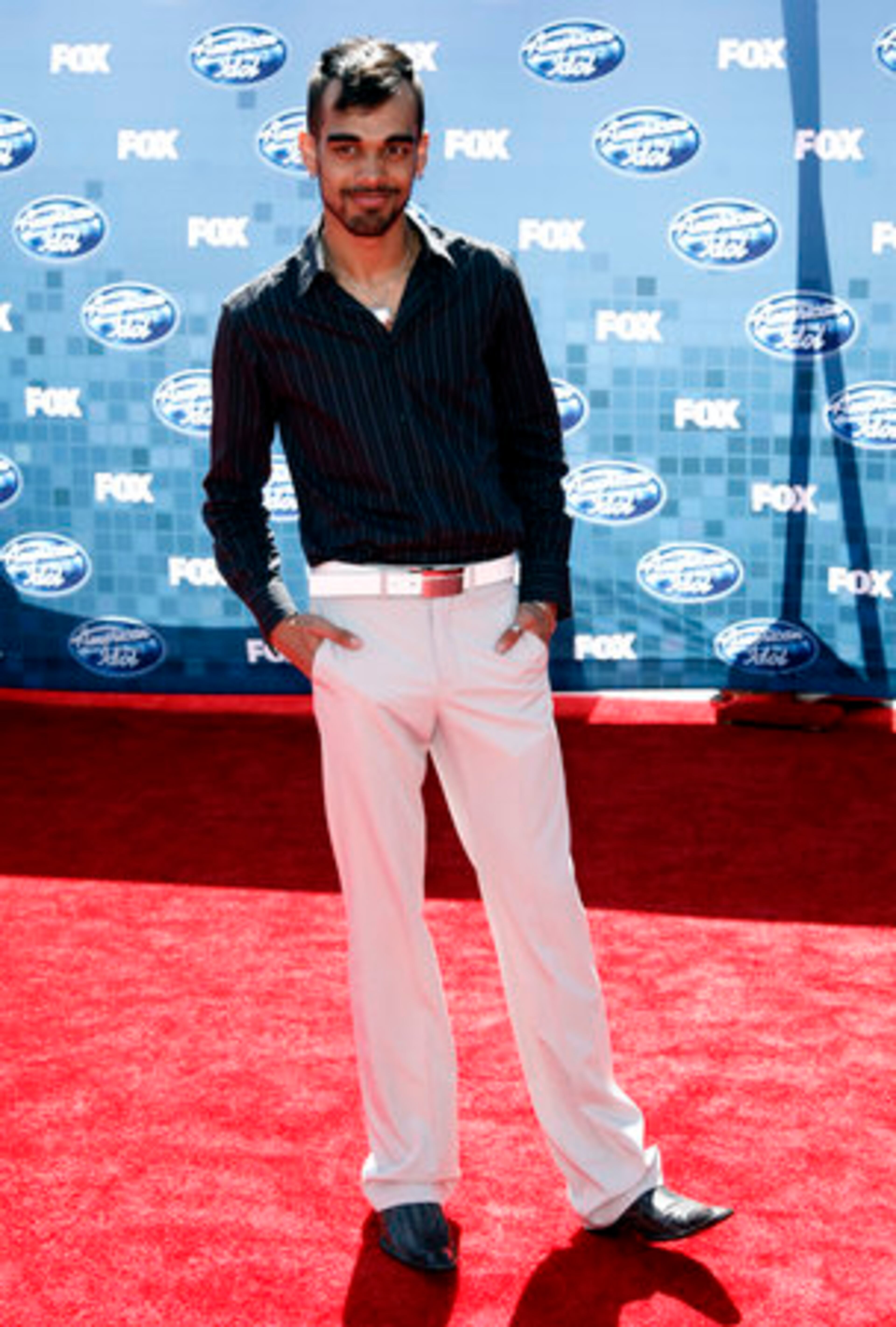 "Idol" Season 6 finalist Sanjaya Malakar showed off a new hairdo.