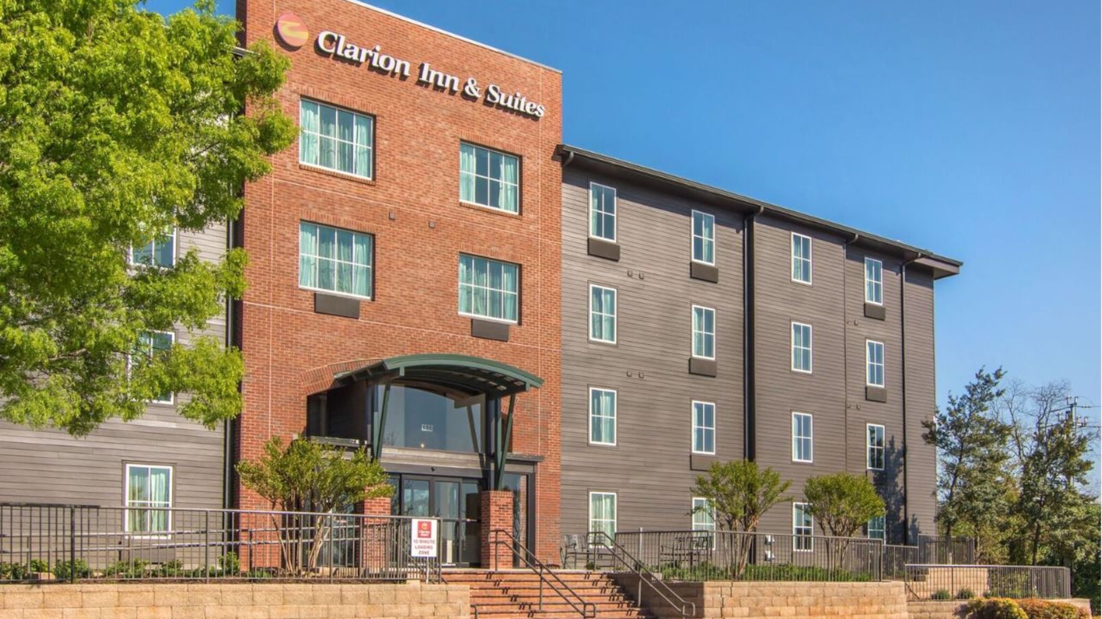 Clarion Inn & Suites Downtown Atlanta