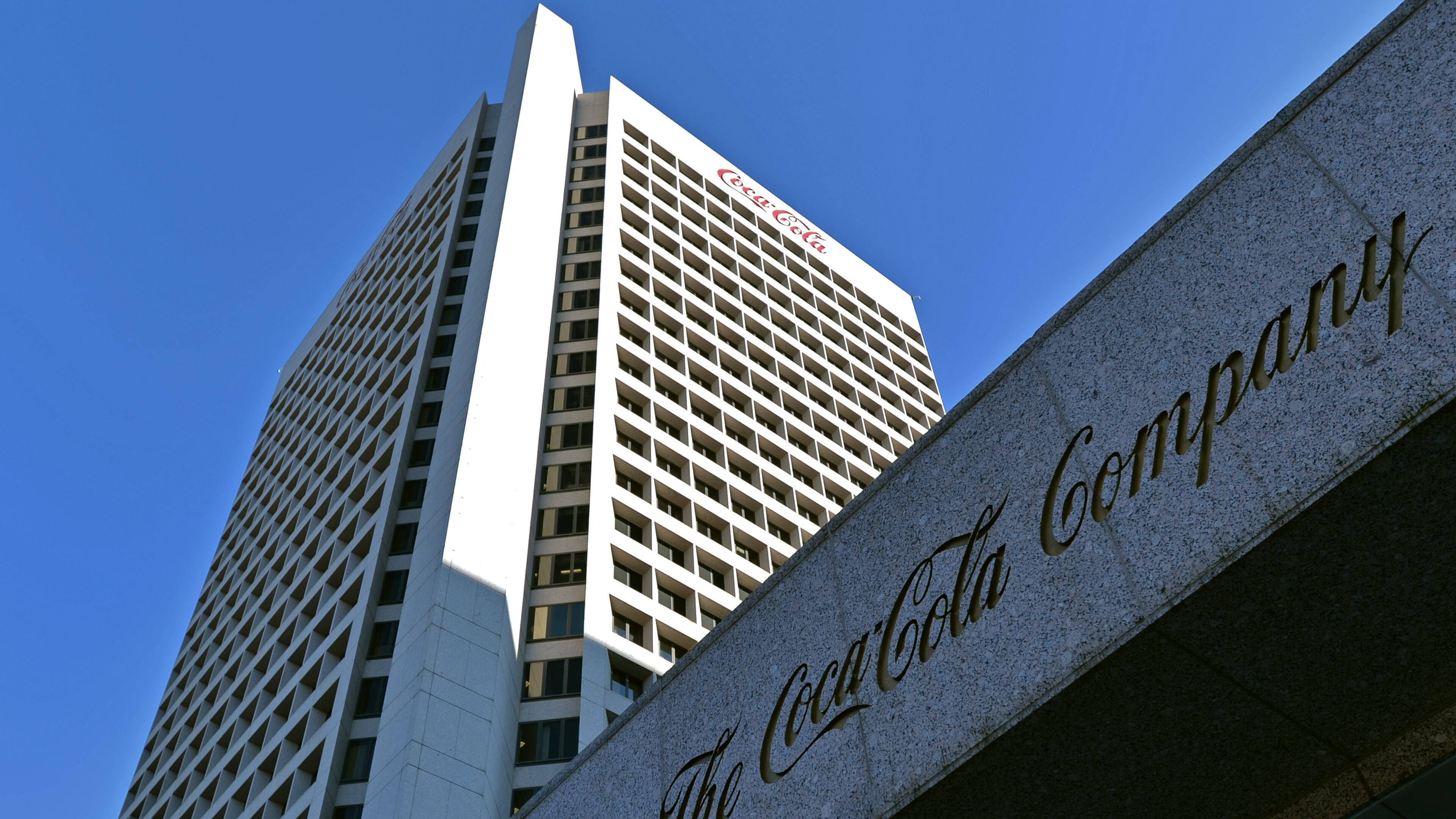 Atlanta-based Coca-Cola received a perfect score on HRC’s annual equality index on Monday. HYOSUB SHIN / HSHIN@AJC.COM