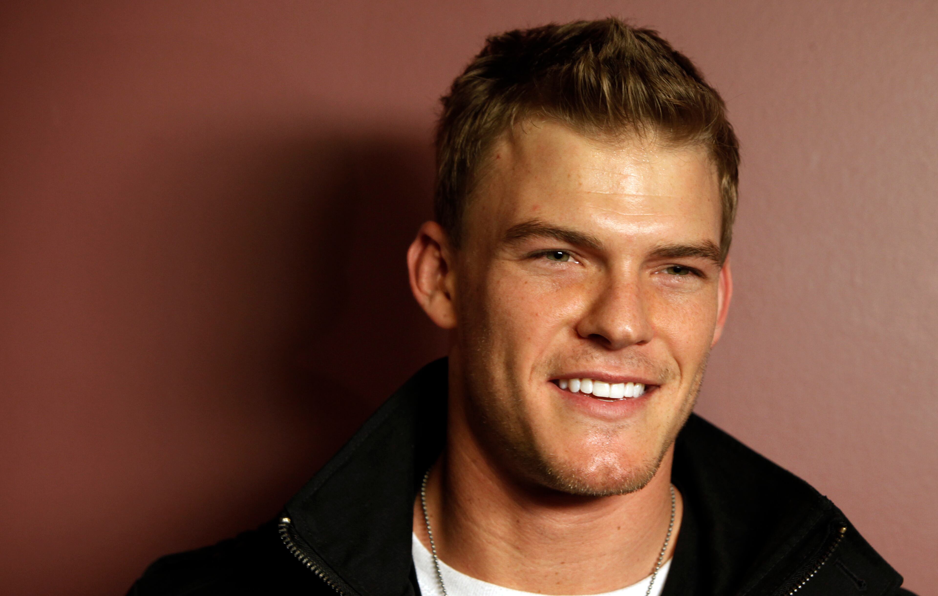 "Smallville" and "Blue Mountain State" actor Alan Ritchson got cut after the Hollywood round.