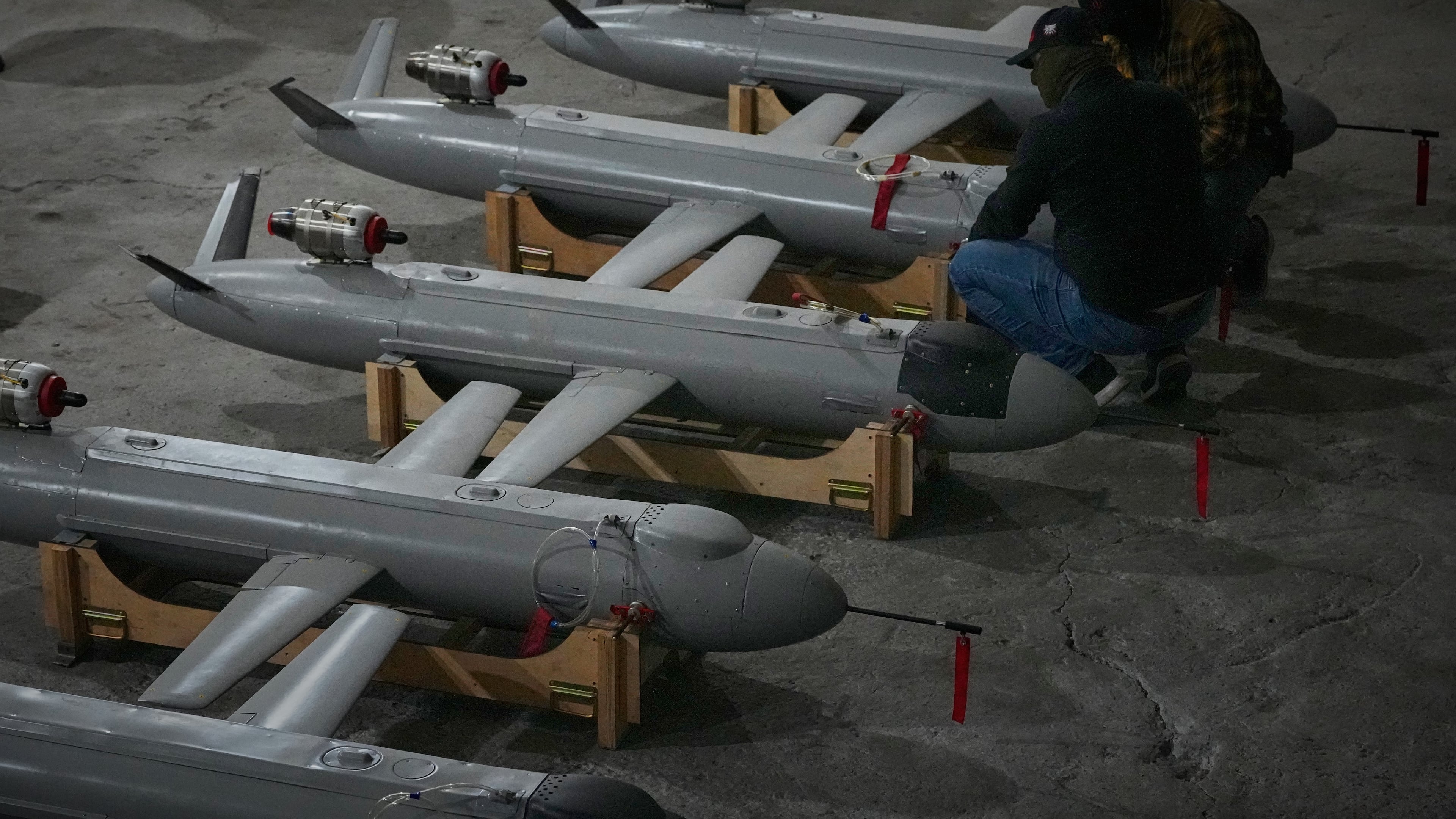 Servicemen of Ukraine's defense intelligence set up the Peklo (Hell) missile drones against Russian in an undisclosed location in Ukraine late Thursday, May 28, 2026. (AP Photo/Efrem Lukatsky)