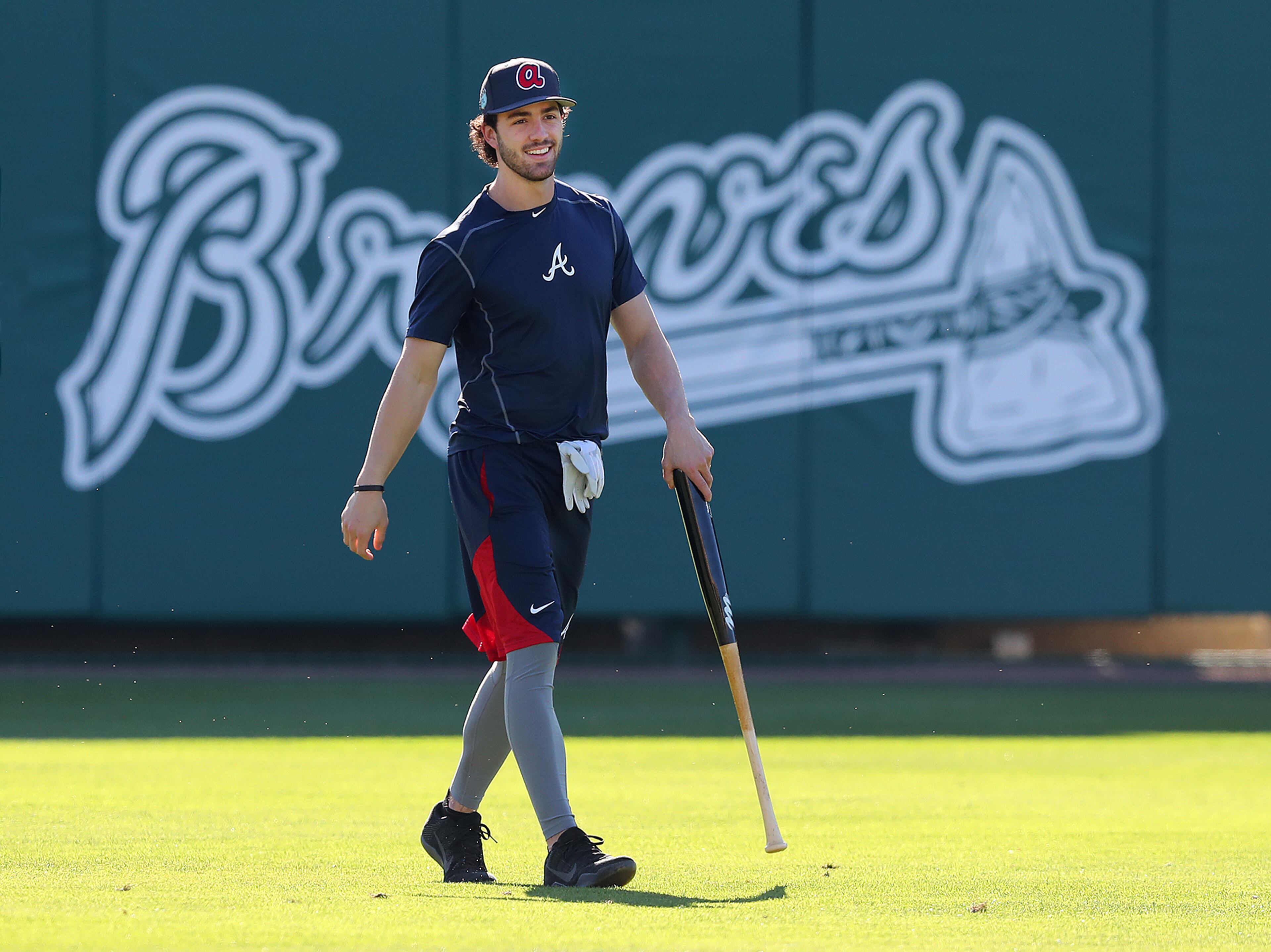 Dansby Swanson gets in some batting practice.