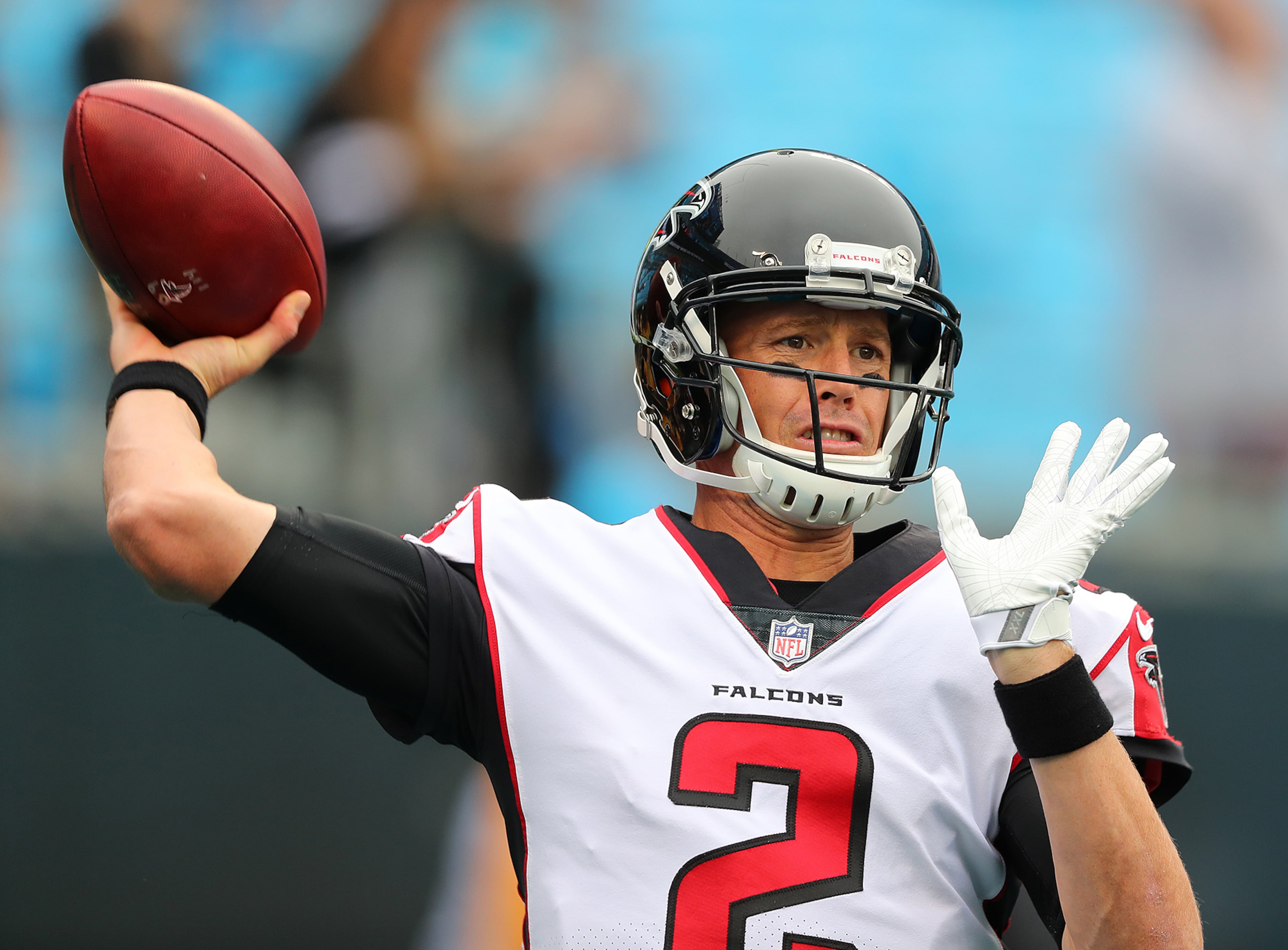 November 5, 2017 Charlotte: Falcons quarterback Matt Ryan prepares to play the Panthers in a NFL football game on Sunday, November 5, 2017, in Charlotte. Curtis Compton/ccompton@ajc.com