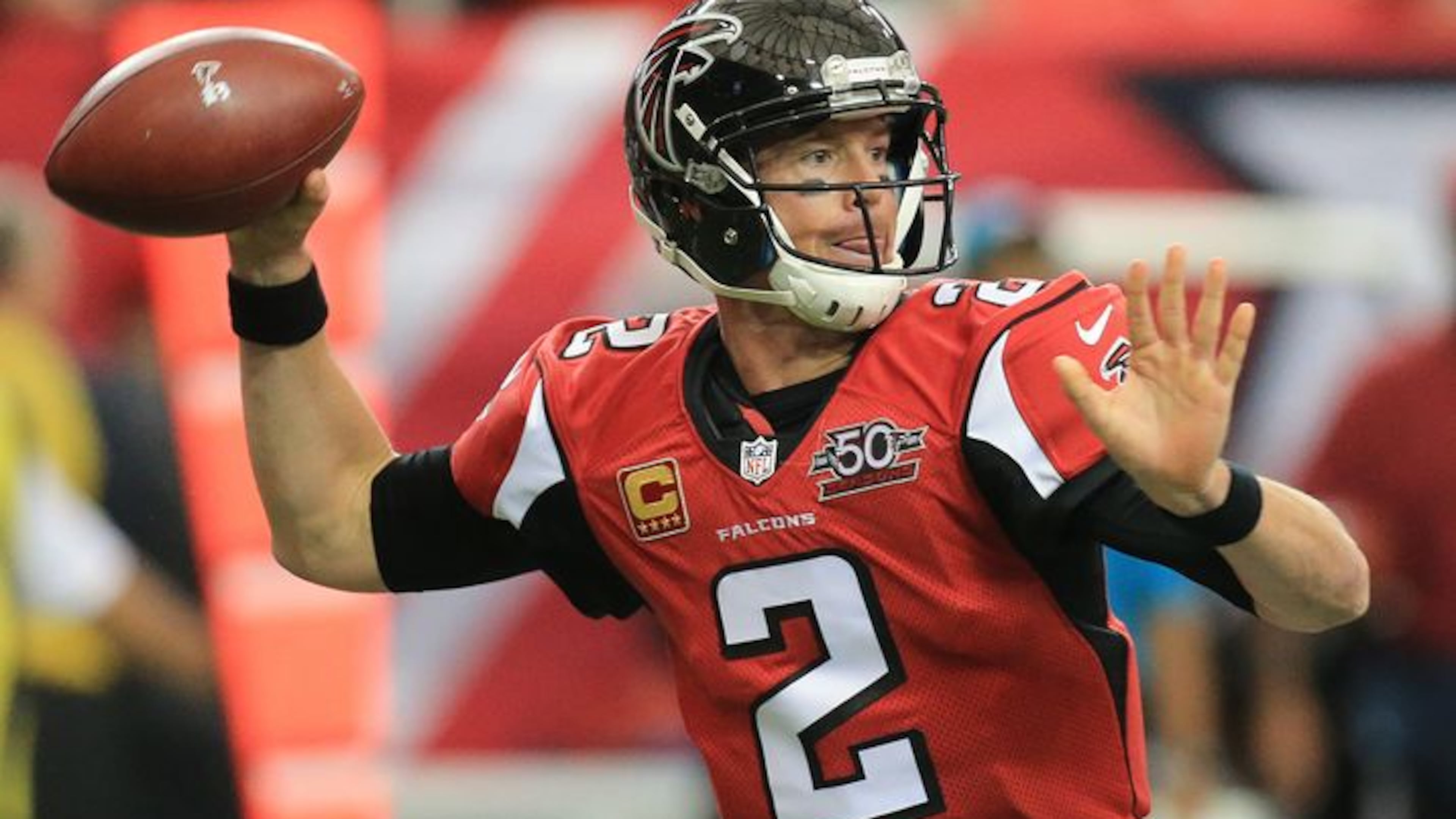 Falcons quarterback Matt Ryan passes against the Vikings in a football game on Sunday, Nov. 29, 2015, in Atlanta. (Curtis Compton/Ccompton@ajc.com)