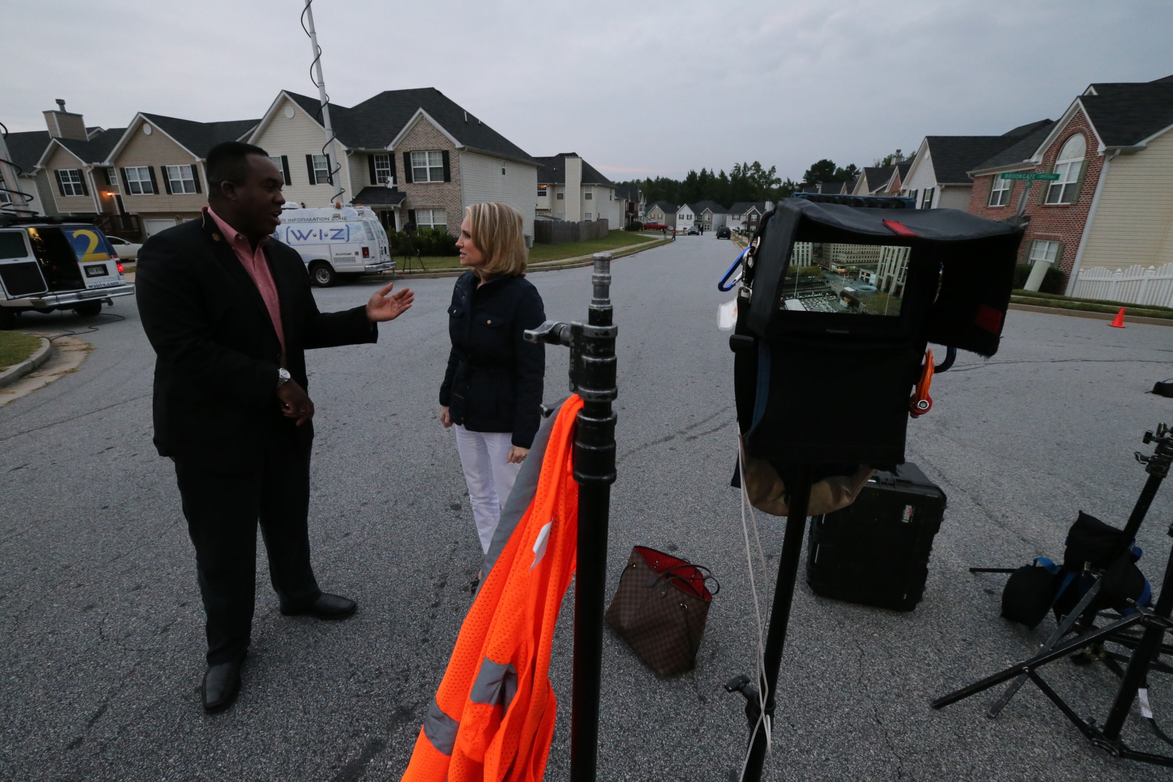Andrea Canning and Steve Jones from ABC's "Good Morning America" set up in the neighborhood. A Clayton County teenager remained missing early Wednesday, more than 24 hours after being kidnapped by armed men who barged into her family's home. Now the girl's mother and other family members are trying to raise a $10,000 ransom to give the men who kidnapped her youngest, 14-year-old Ayvani Hope Perez, after their demand for cash and jewelry went unmet in the robbery attempt.