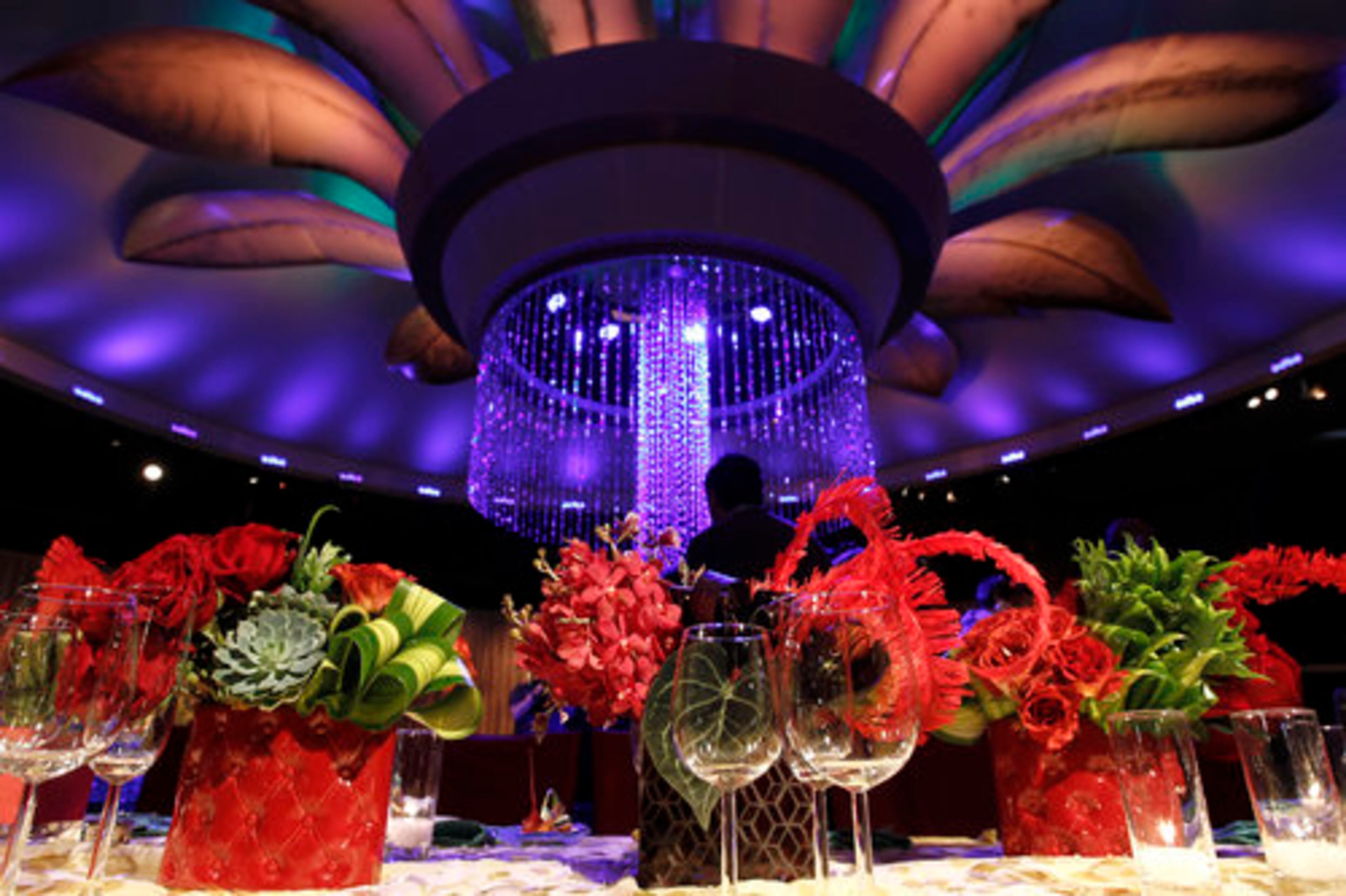 A table setting is seen during a preview of the Governors Ball for the upcoming 83rd annual Academy Awards in Los Angeles on Wednesday, Feb. 9, 2011.