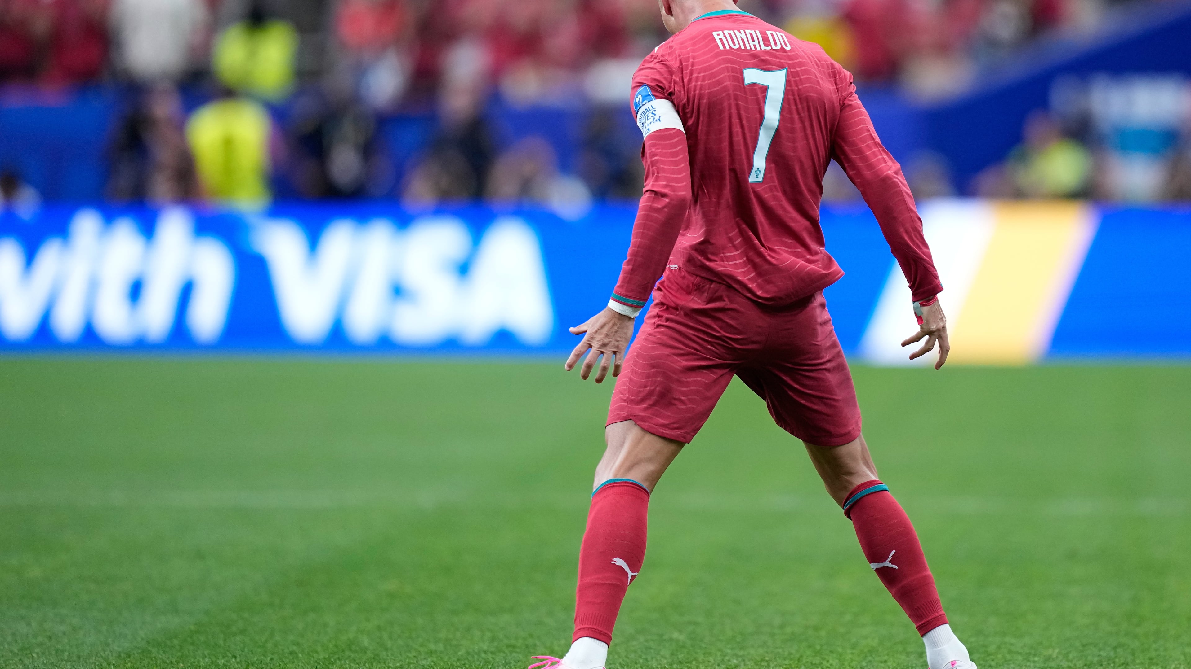 Portugal's Cristiano Ronaldo celebrates after scoring the opening goal during the World Cup Group K soccer match between Portugal and Uzbekistan in Houston, Tuesday, June 23, 2026. (AP Photo/Ashley Landis)
