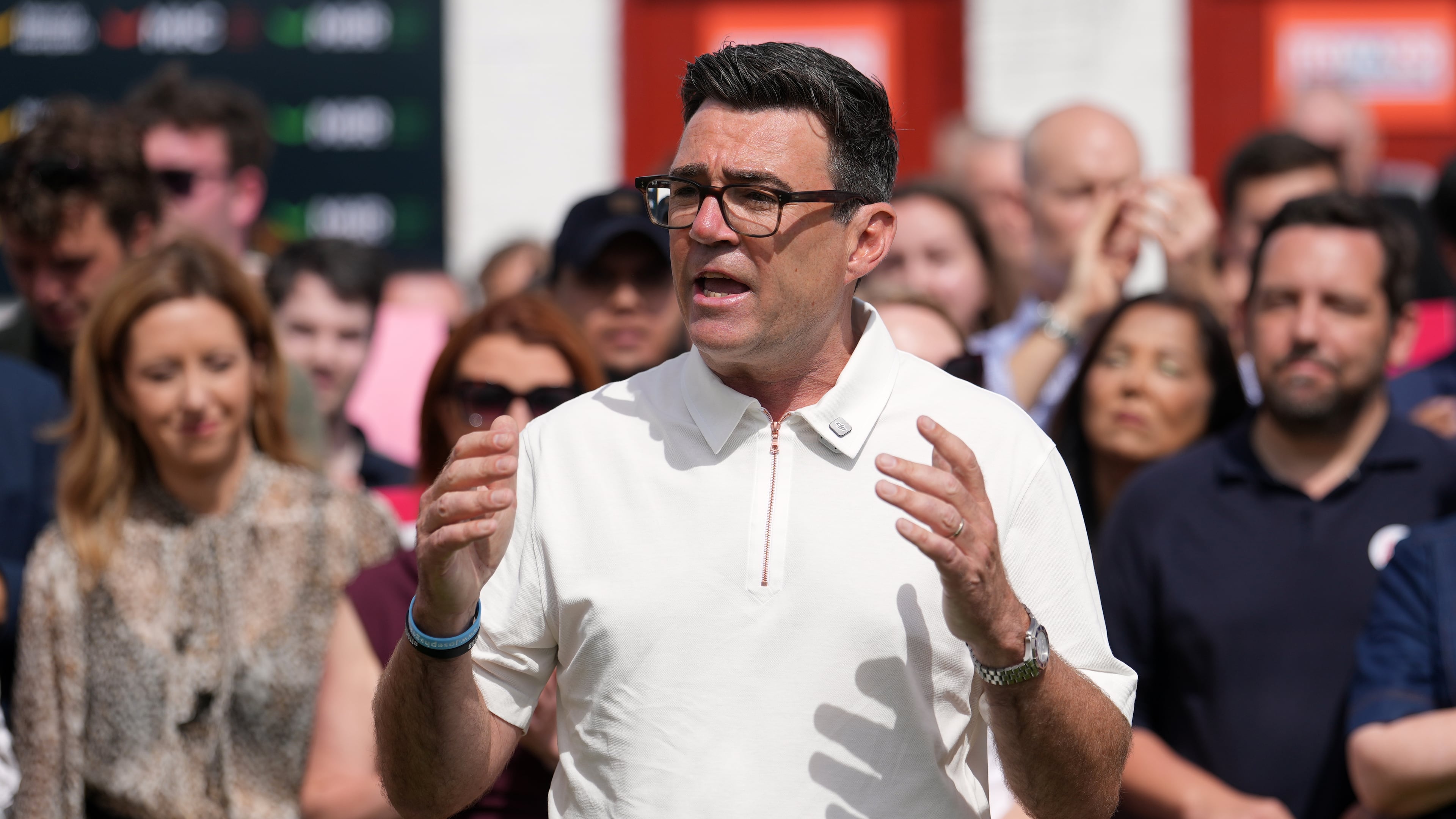 Britain's Labour party candidate Andy Burnham speaks to supporters after the Makerfield by-election in Ashton in Makerfield, England, Friday, June 19, 2026.(AP Photo/Jon Super)