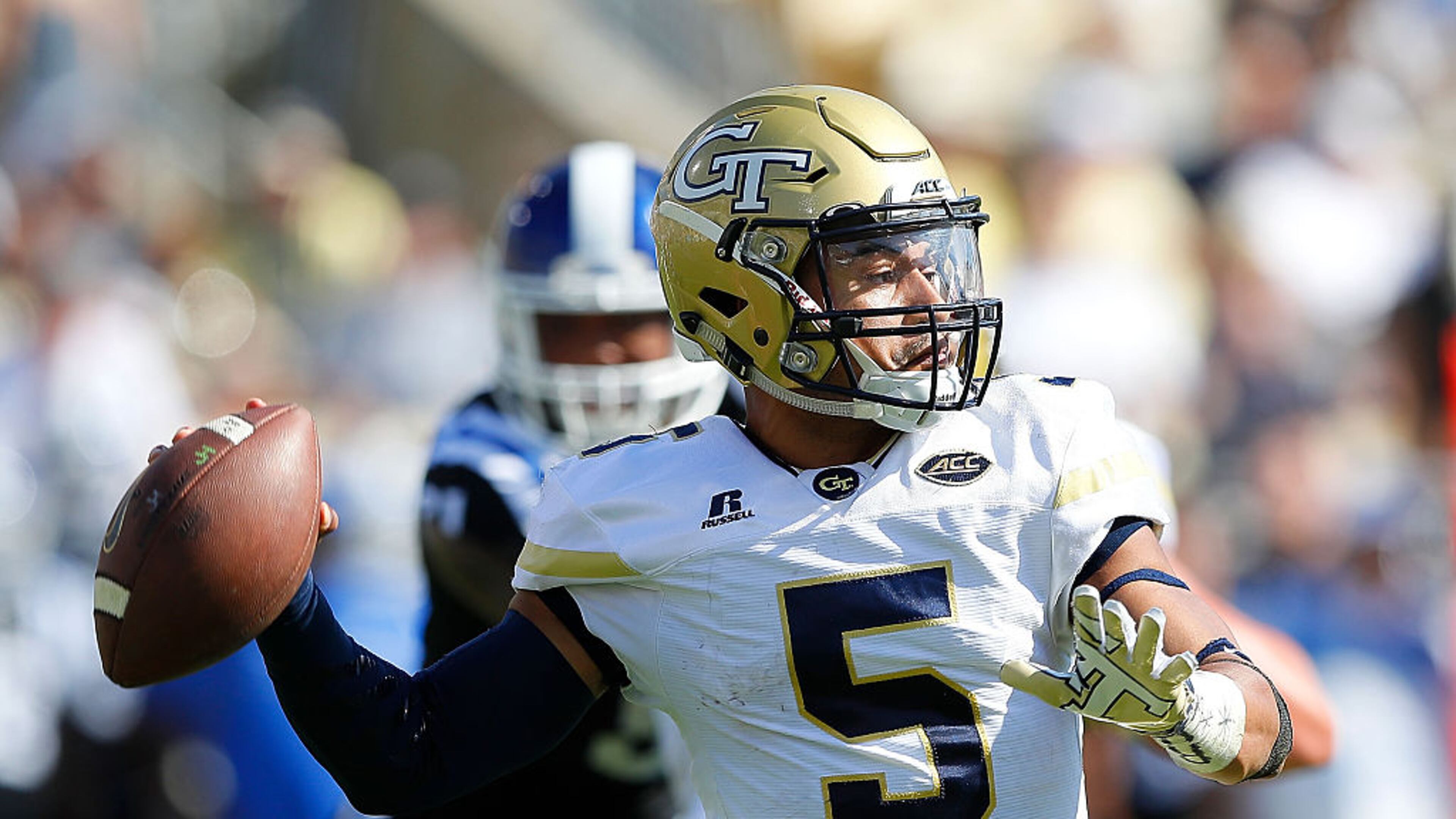 Georgia Tech quarterback Justin Thomas looks to pass against Duke at Bobby Dodd Stadium on October 29, 2016 in Atlanta, Georgia. (Photo by Kevin C. Cox/Getty Images)