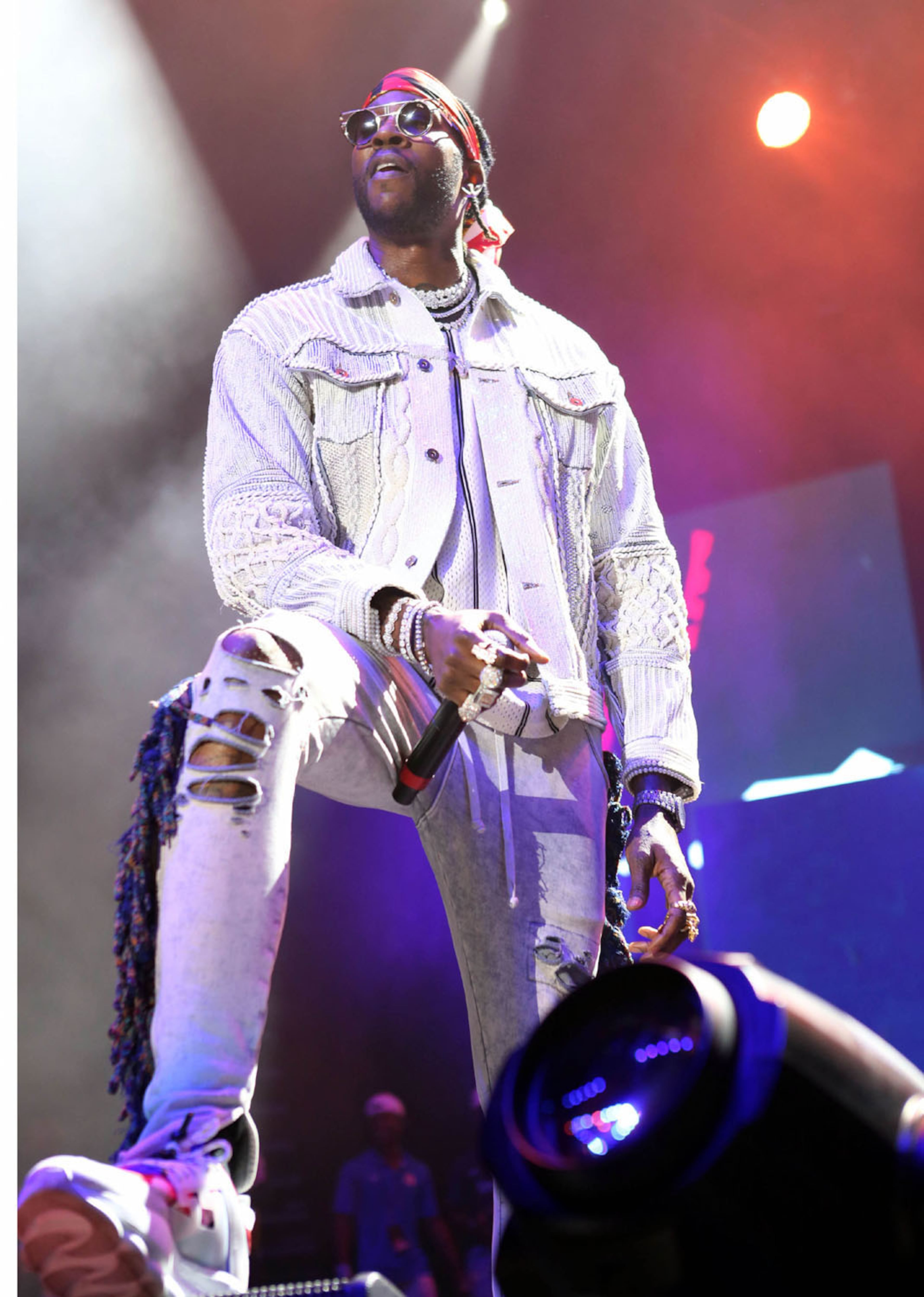 -- 2 Chainz
V103 presented its Live Pop-Up concert Saturday, March 31, 2018 at sold out Phiolips Arena. The Hip Hop show featured Gucci Mane, Migos, 2 Chainz, K Camp, Rich Homie Quan, The Dream, Trouble and Rocko.
Robb Cohen Photography & Video /RobbsPhotos.com
