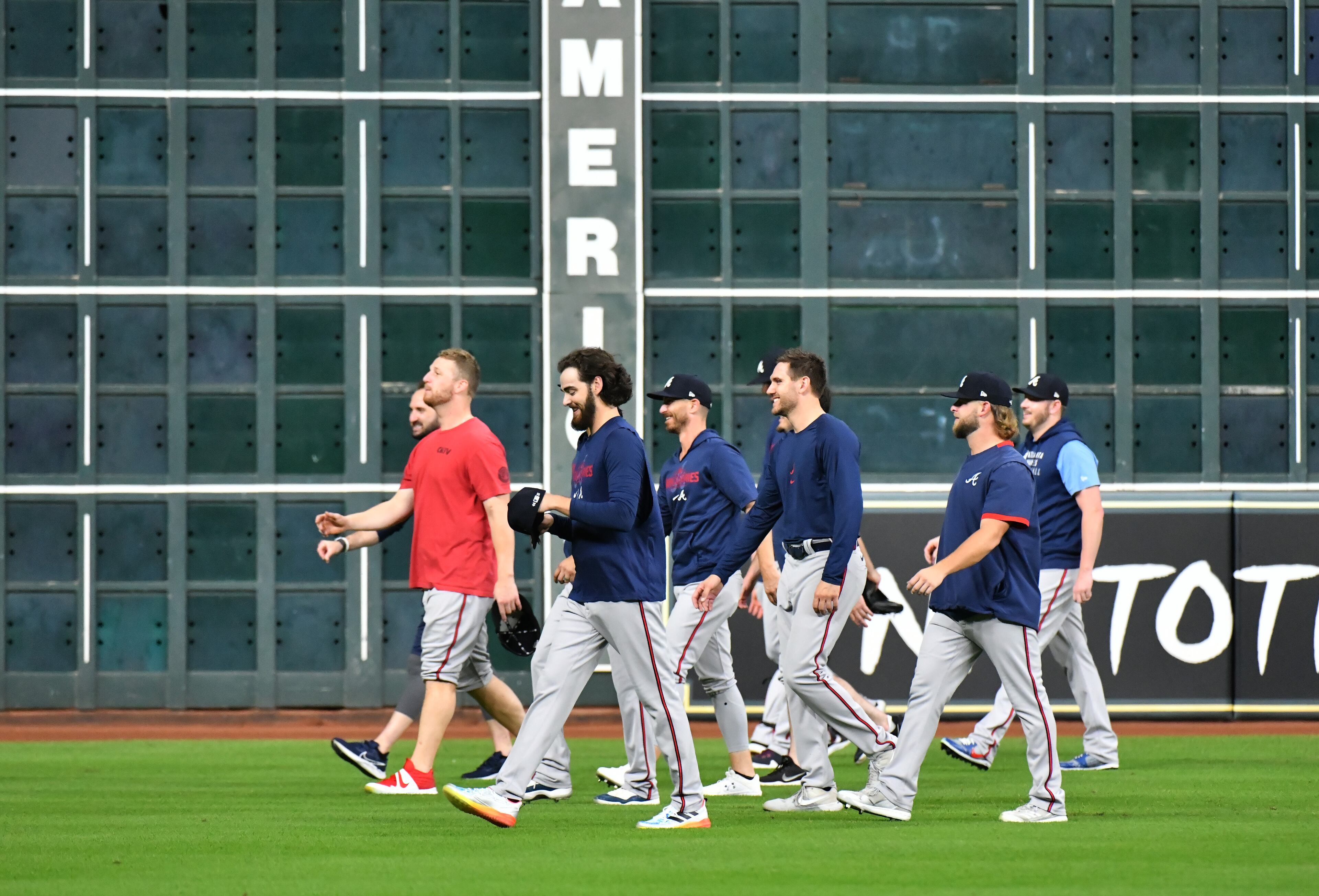October 25, 2021 Houston, Texas - Atlanta Braves pitchers on the field during workout in preparation for Game 1 of baseball's World Series against Houston Astros at Minute Maid Park in Houston on Monday, October 25, 2021. (Hyosub Shin / Hyosub.Shin@ajc.com)